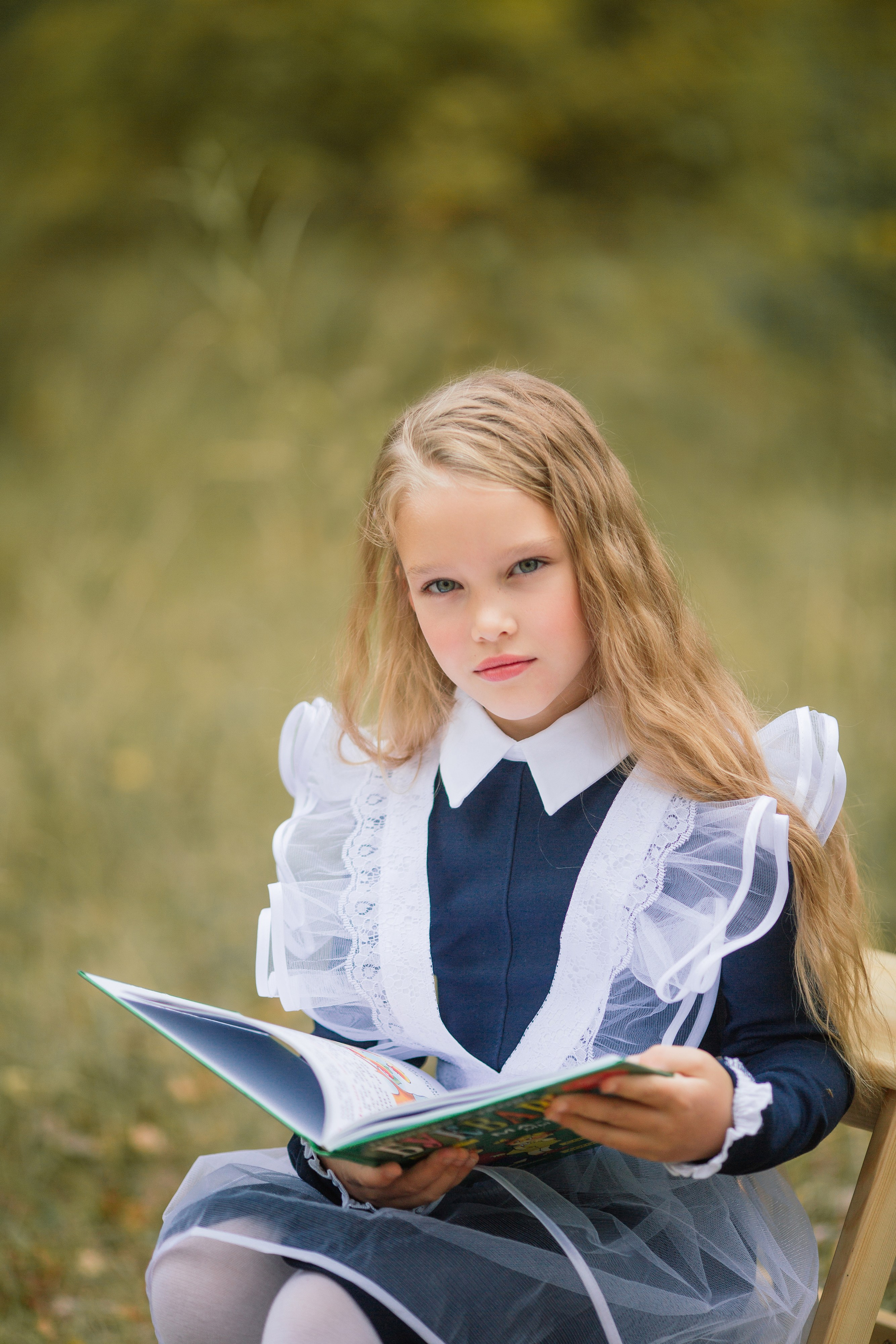 Школьный фотопроект Эмилия. Семейный фотограф Толстикова Кристина