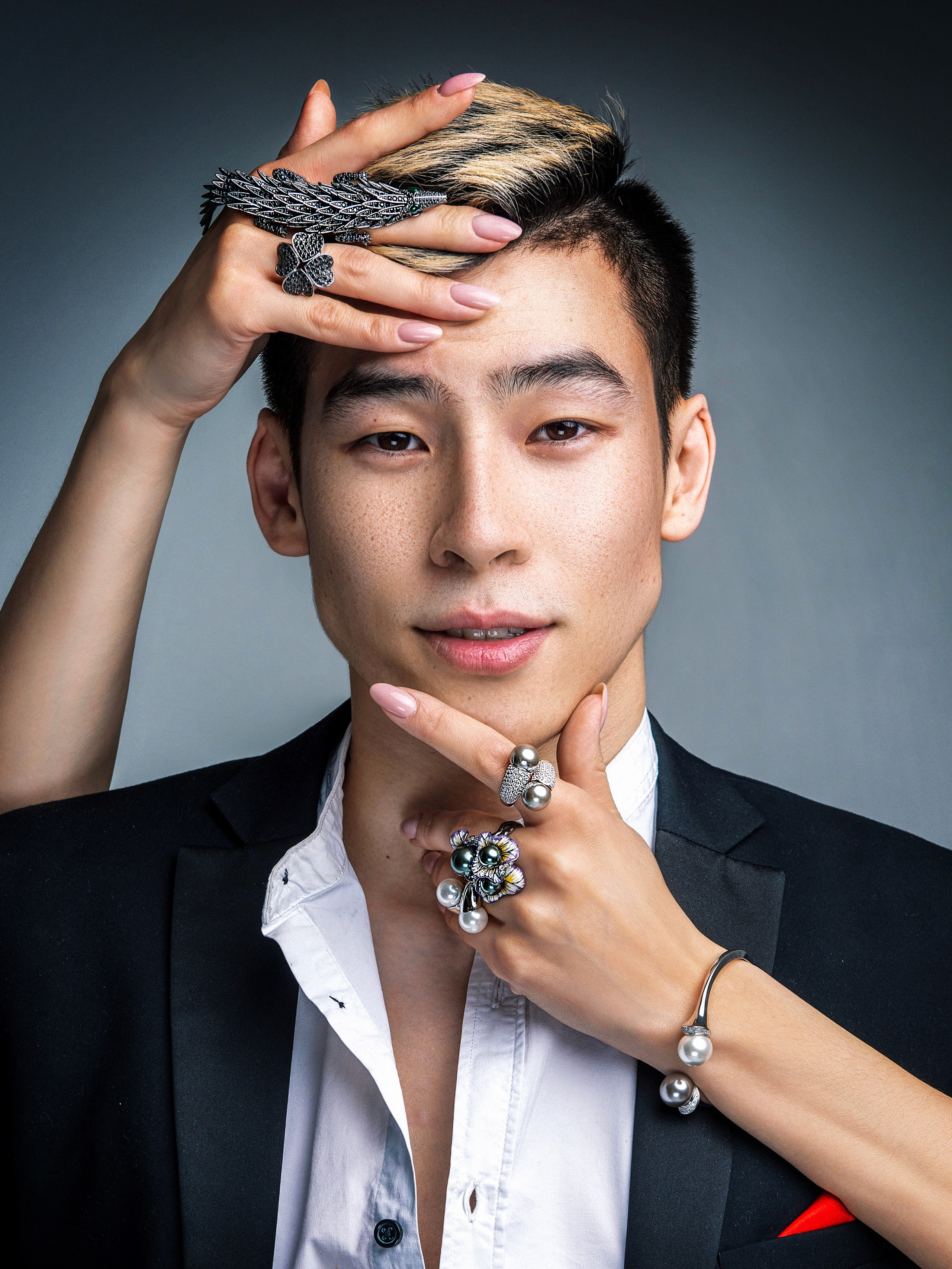 Съемка украшений для маркетплейс. Фотосъемка для маркетплейс в Краснодаре