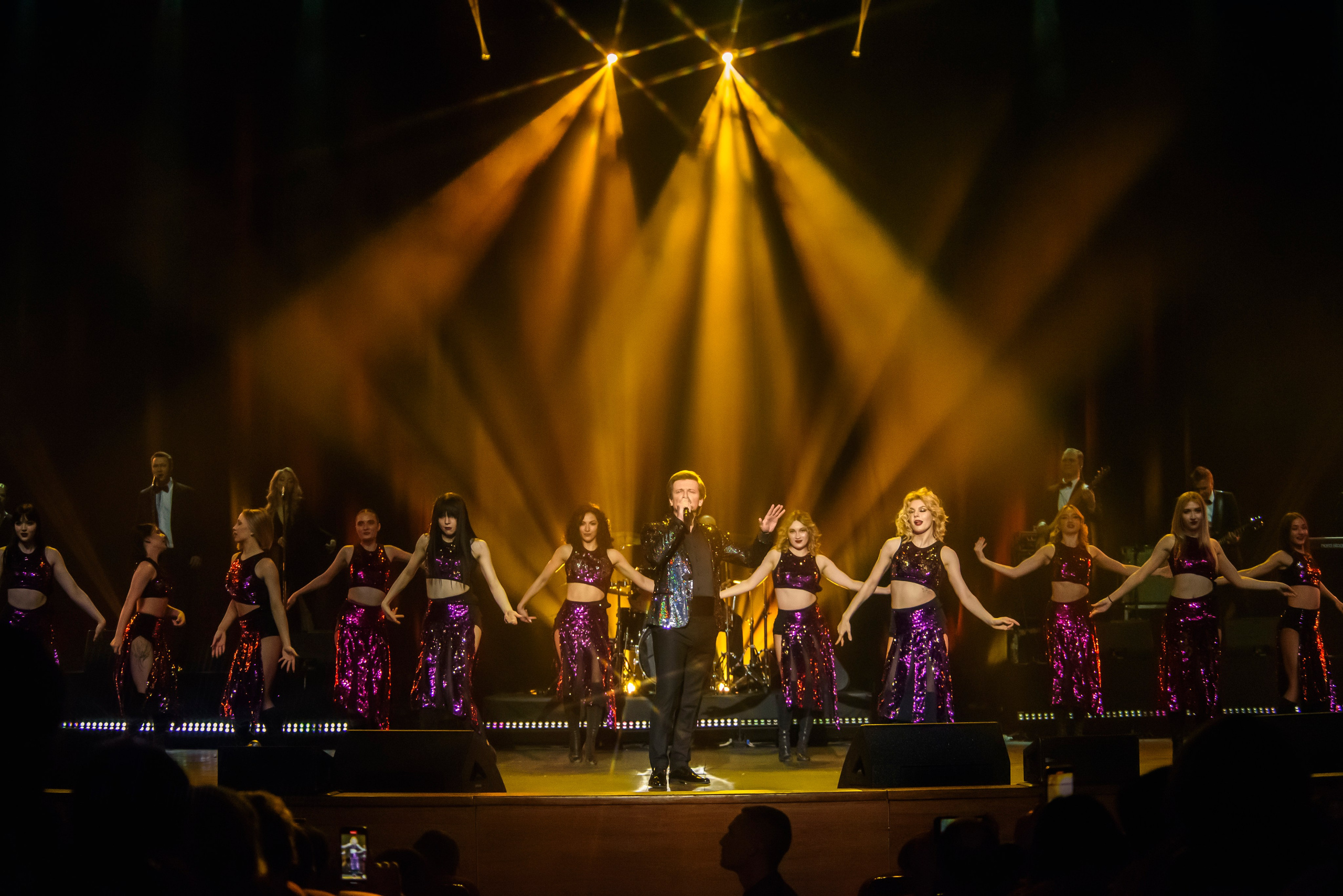 Лариса Рубальская «40 лет с песней по жизни» — Крокус Сити Холл. Бренд-фотограф для экспертов и блогеров в Москве Влада Горбовская