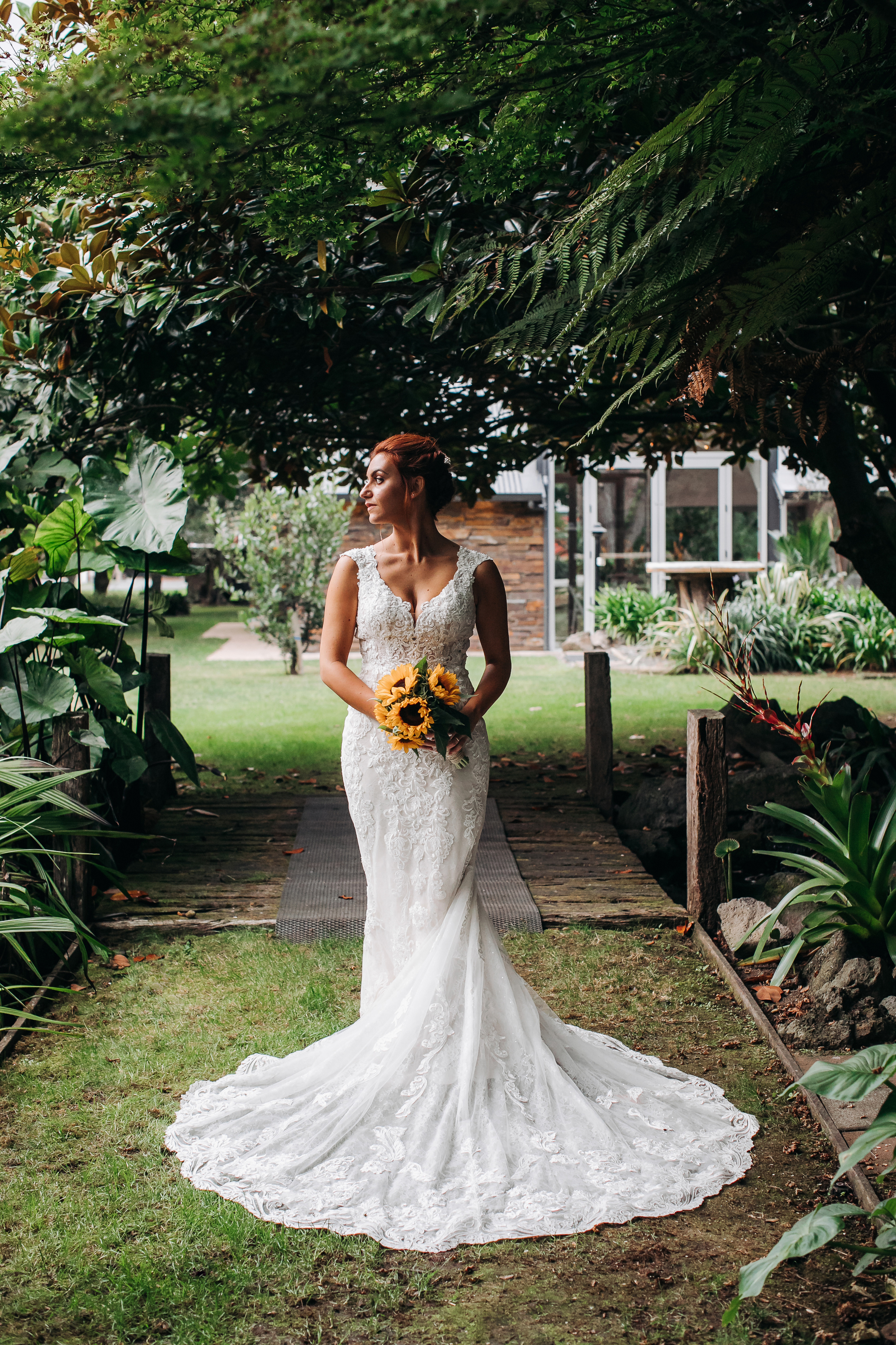 Wedding photographer in Tbilisi & Saint-Petersburg (Spb). Destination wedding photographer Peter Letu