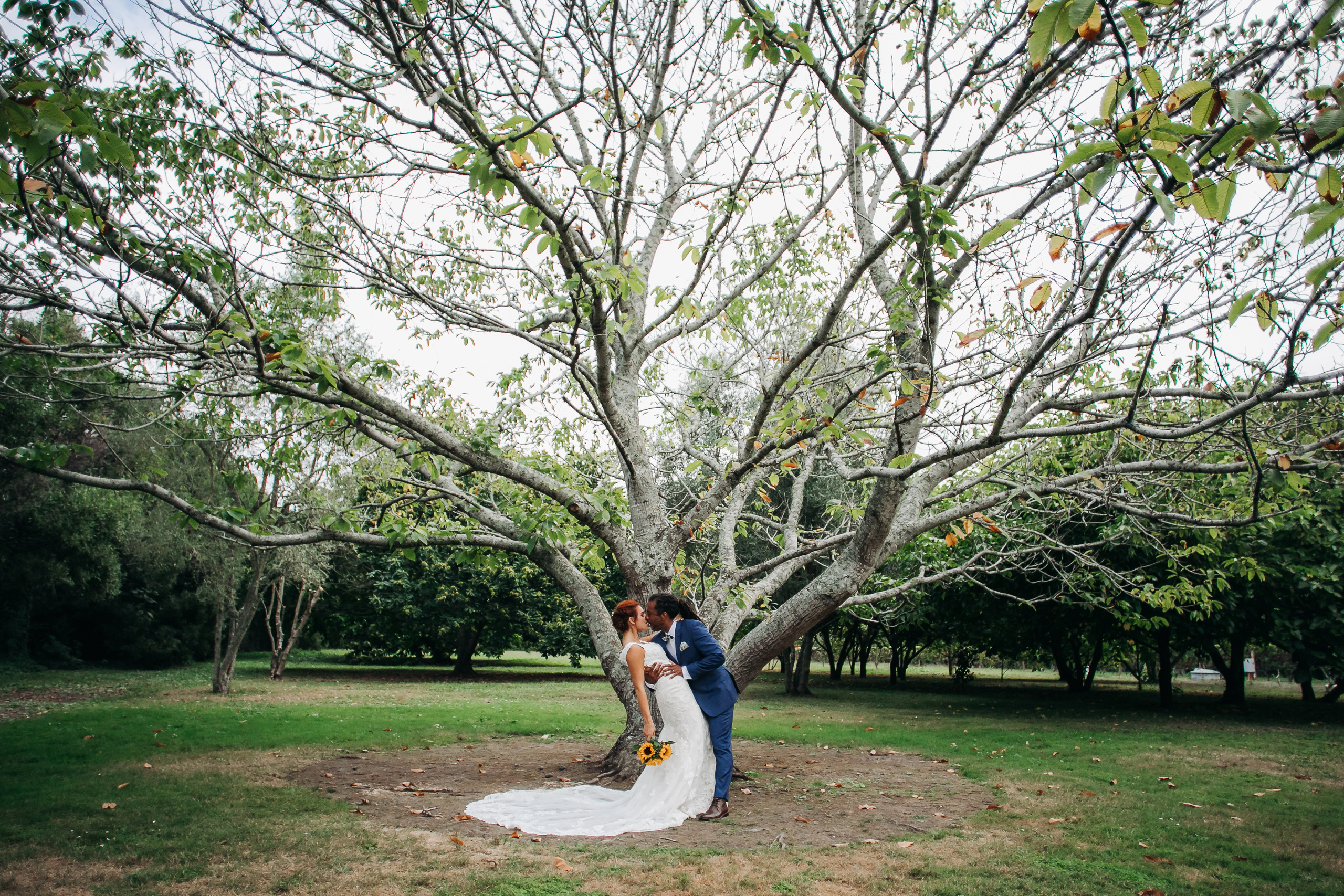 Wedding photographer in Tbilisi & Saint-Petersburg (Spb). Destination wedding photographer Peter Letu