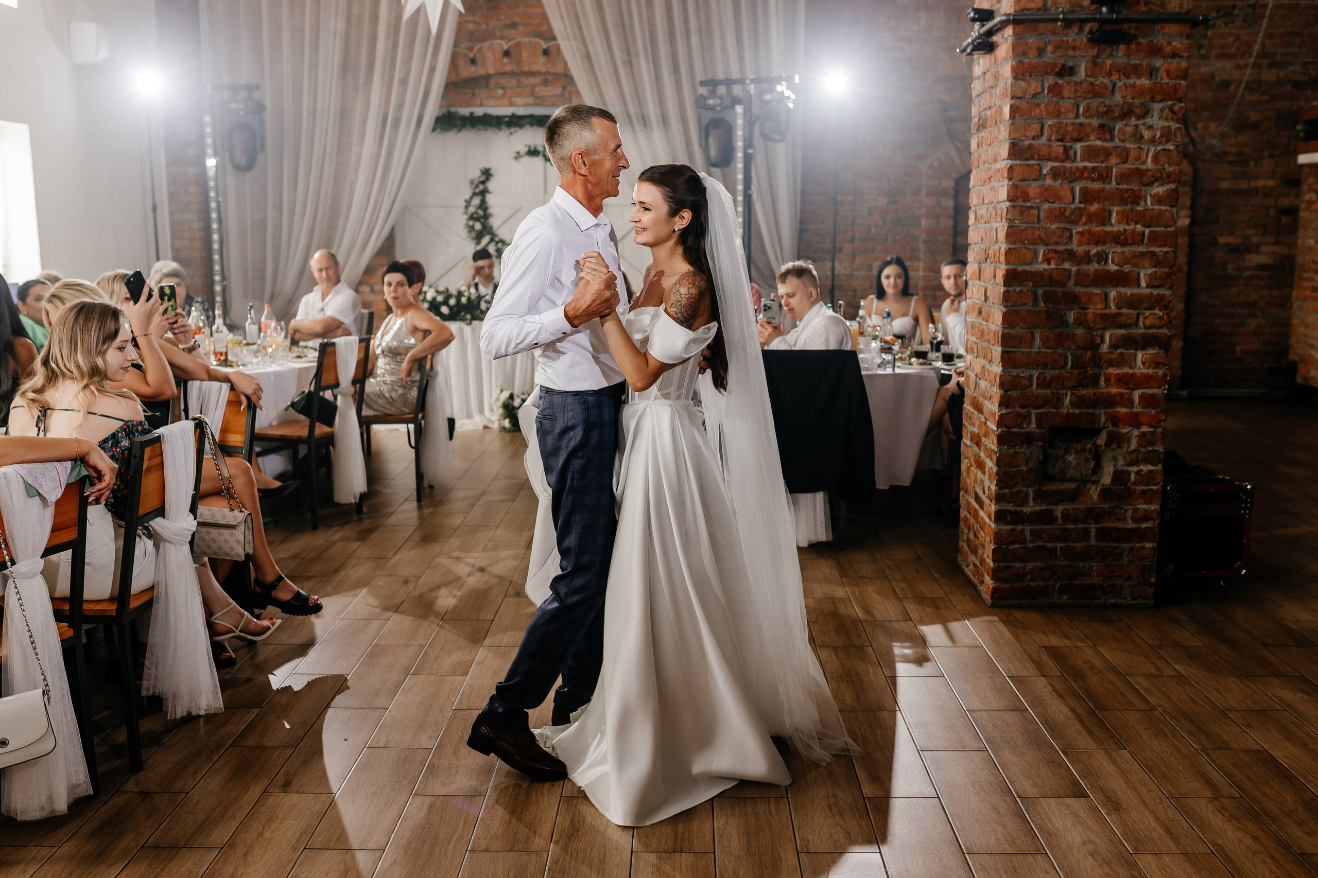 Юлия и Никита. Свадебный фотограф Елена Ловцевич