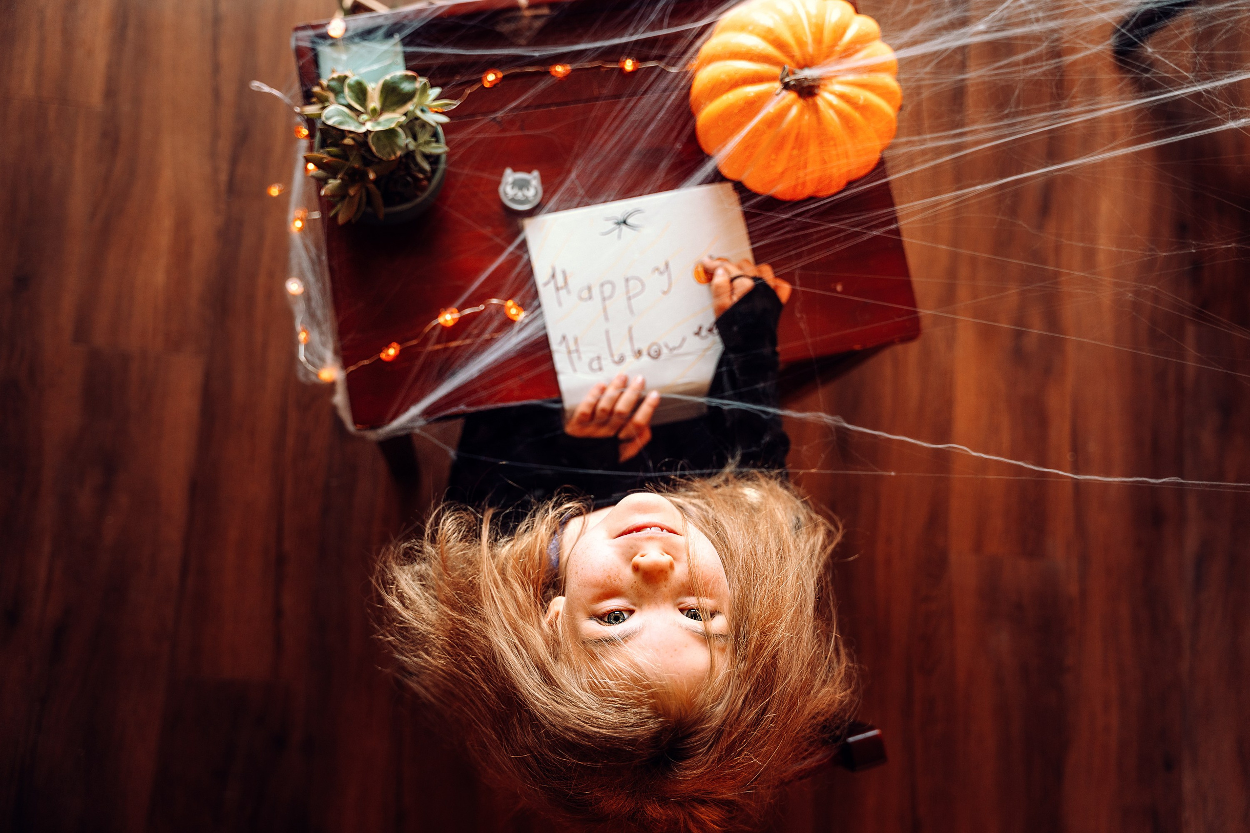 Halloween in your house. Family Photographer Ksenia Kos