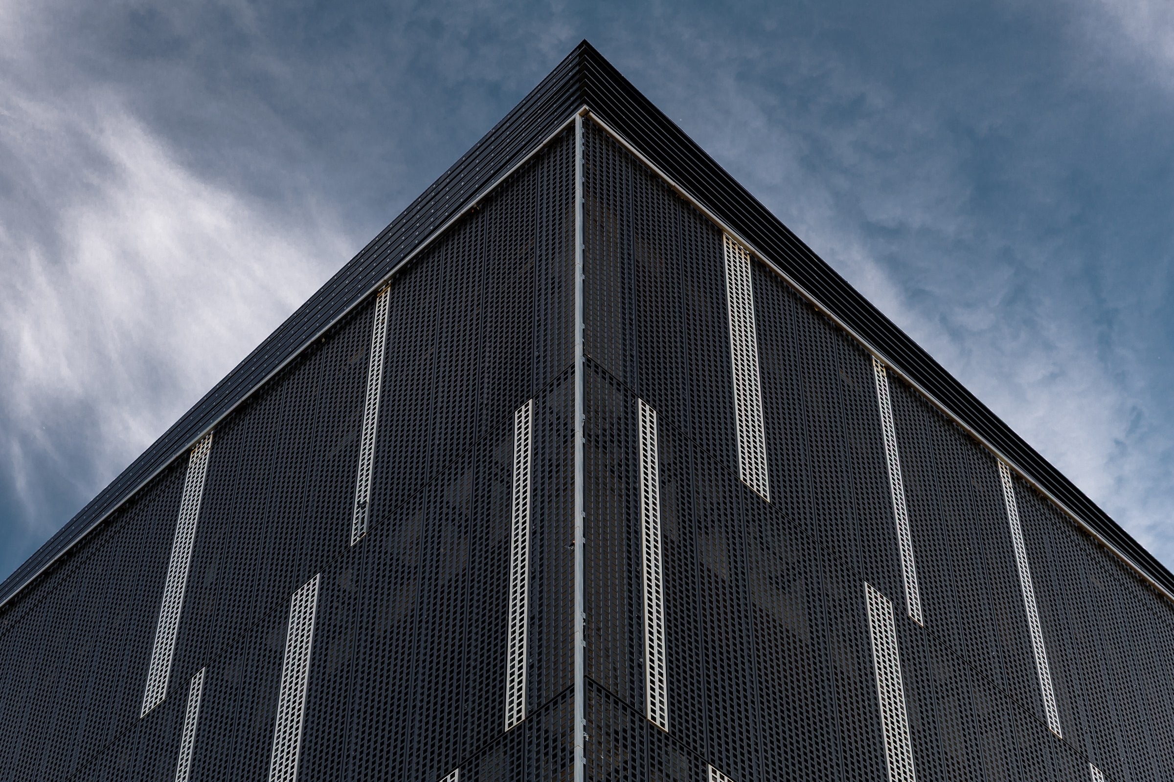 Парковка. Нонский Руслан, фотограф Казань. Архитектурная и интерьерная съемка, работаю по всей России