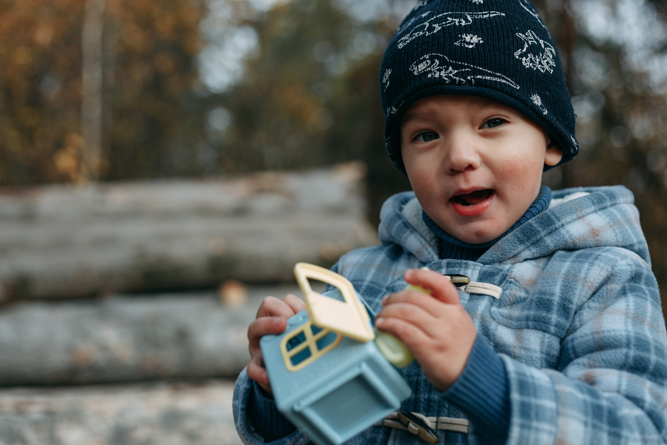 Тимоша, осенняя прогулка. Фотограф семейной и индивидуальной съемки Марина Севостьянова в Челябинске