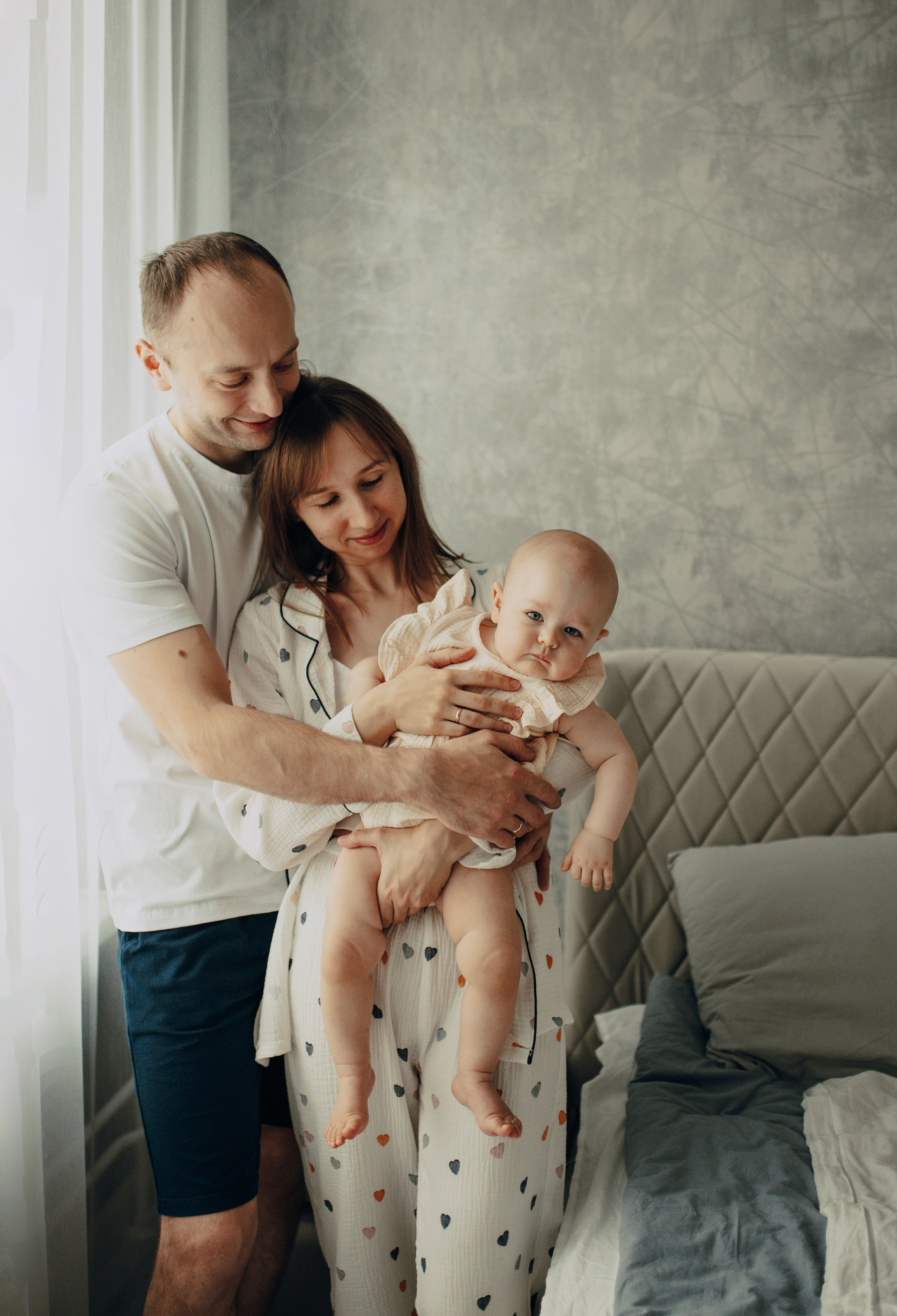 Домашняя семейная история: Василисе 10 месяцев. Семейная фотосессия Бутово Москва фотограф Алина Морщагина