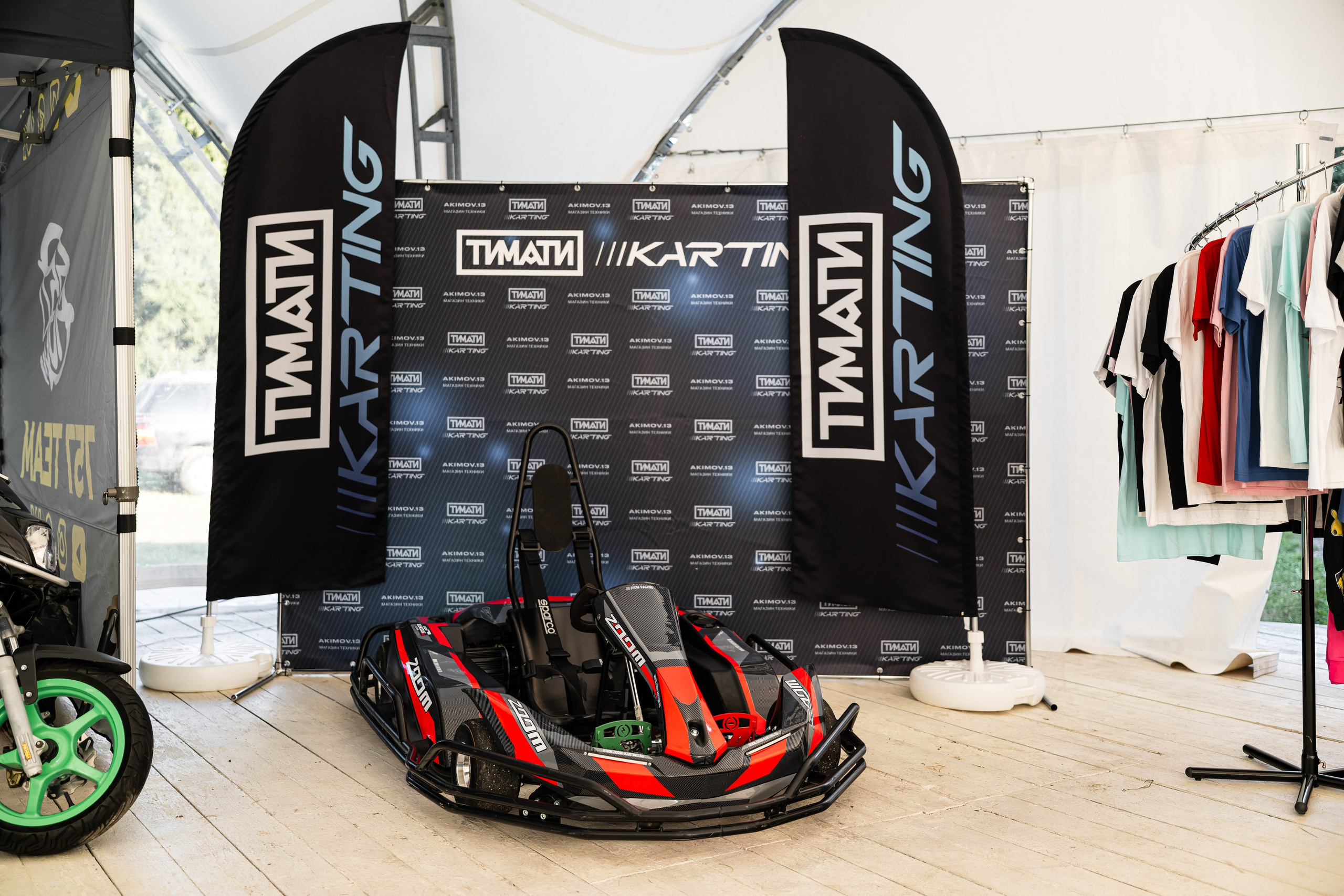 Tuning Open Fest 2025. Авто и мотоспорт — фотограф Антон Медведев iCoguar