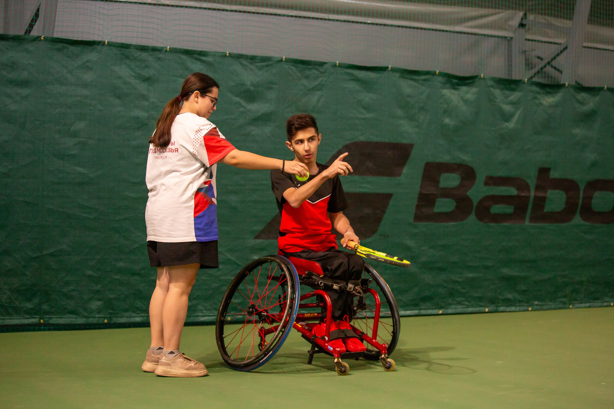 Турнир по теннису на колясках. Репортажный, семейный, свадебный, портретный фотограф