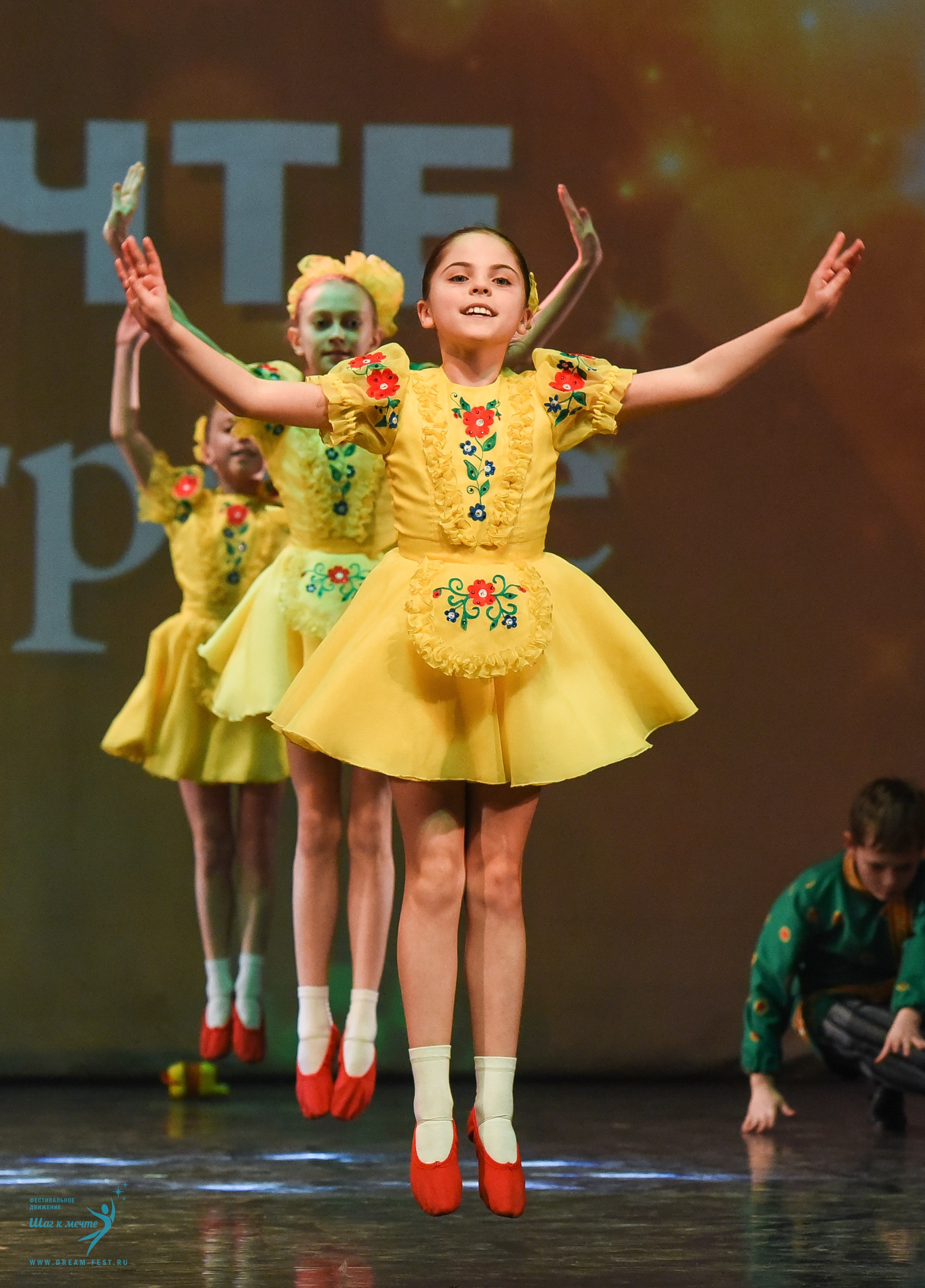 22.03.2025 Фестивальное движение «Шаг к мечте» г. Калининград. Медиастудия Фото Концепт