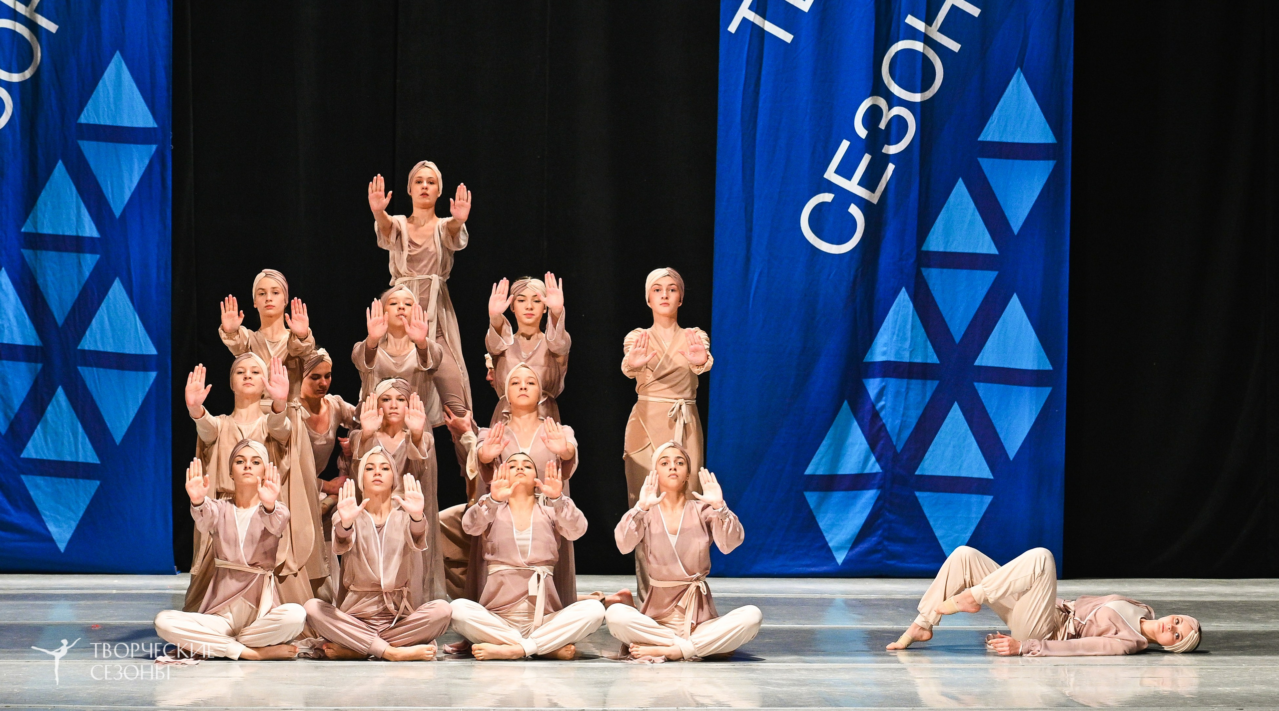 22.11.2025 IV Всероссийский хореографический фестиваль «Россия танцует на Волге». Медиастудия Фото Концепт