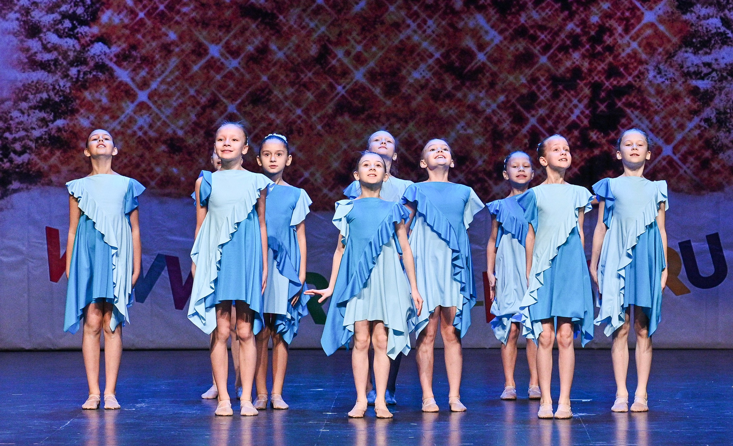 14.11.2024 «Новогодний Звездопад Талантов» Фестивальное движение «Шаг к мечте» г. Москва. Медиастудия Фото Концепт