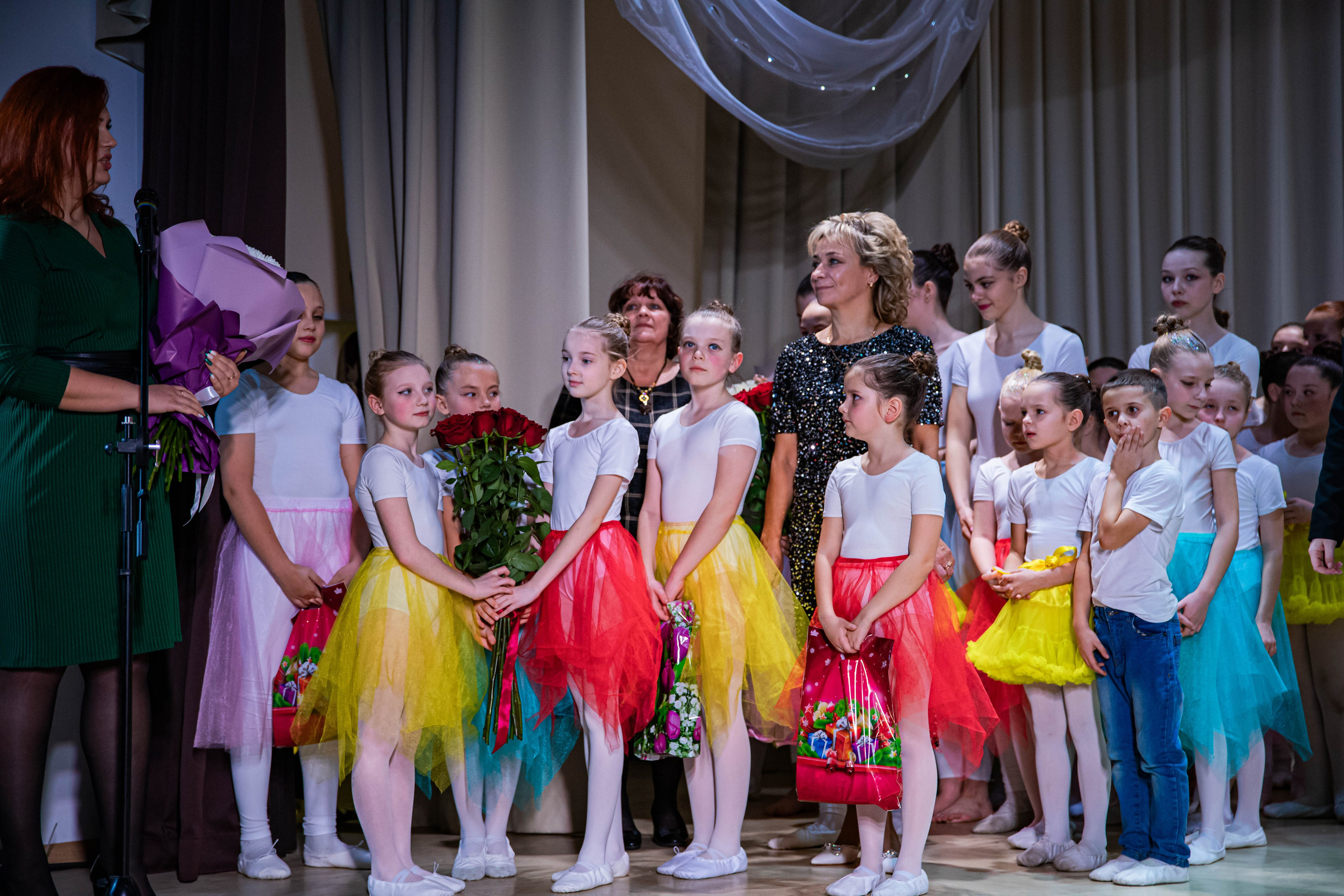 «Конфетти» Юбилейный концерт «Твори Добро». Фотограф Дарья Маташкова