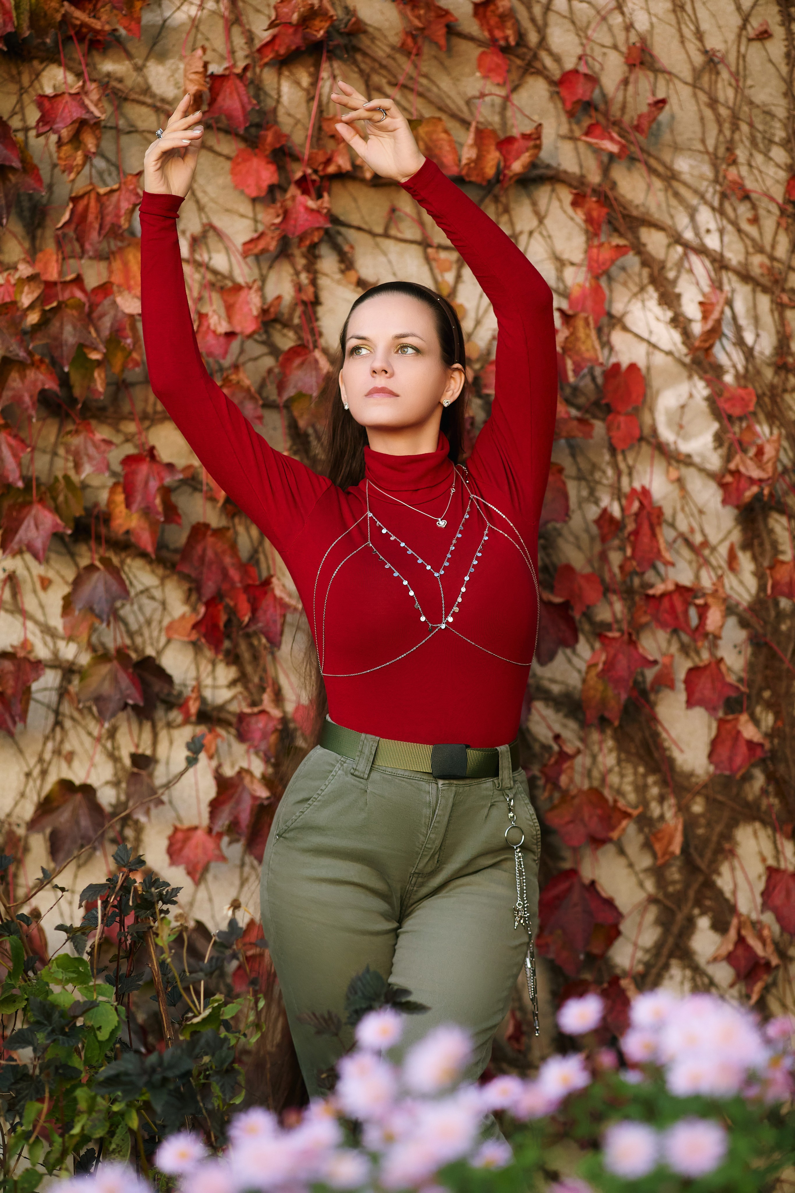 Модельная фотография с красивой молодой женщиной, Владивосток, 2025 год