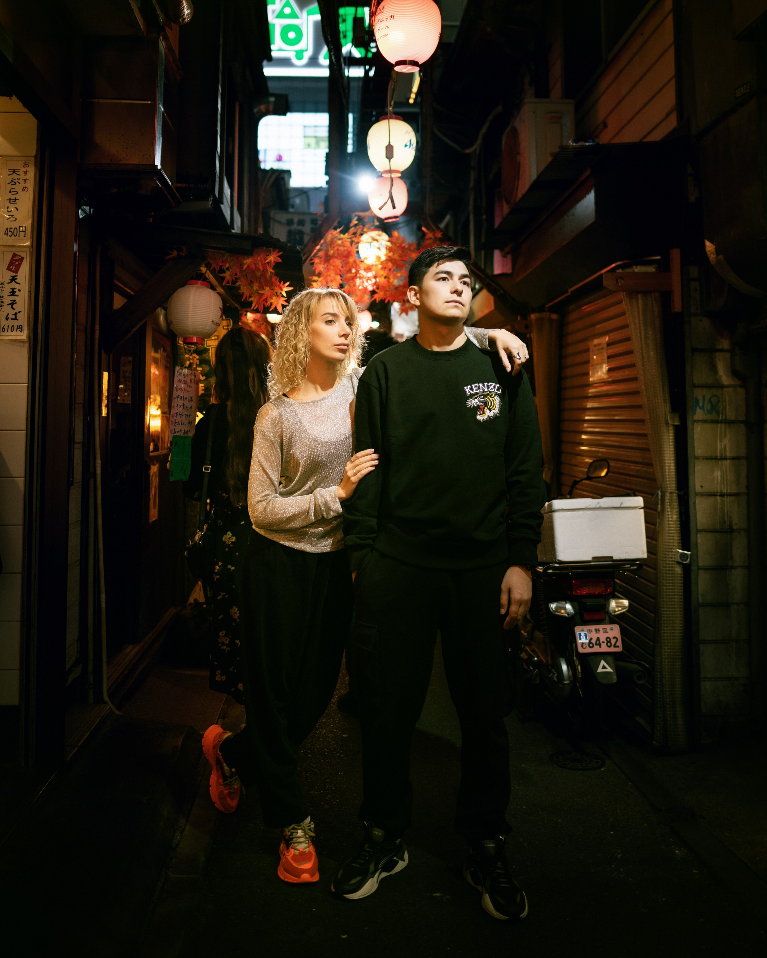 Couple photoshoot in Tokyo. Photographer in Tokyo Anatolii Ozarto