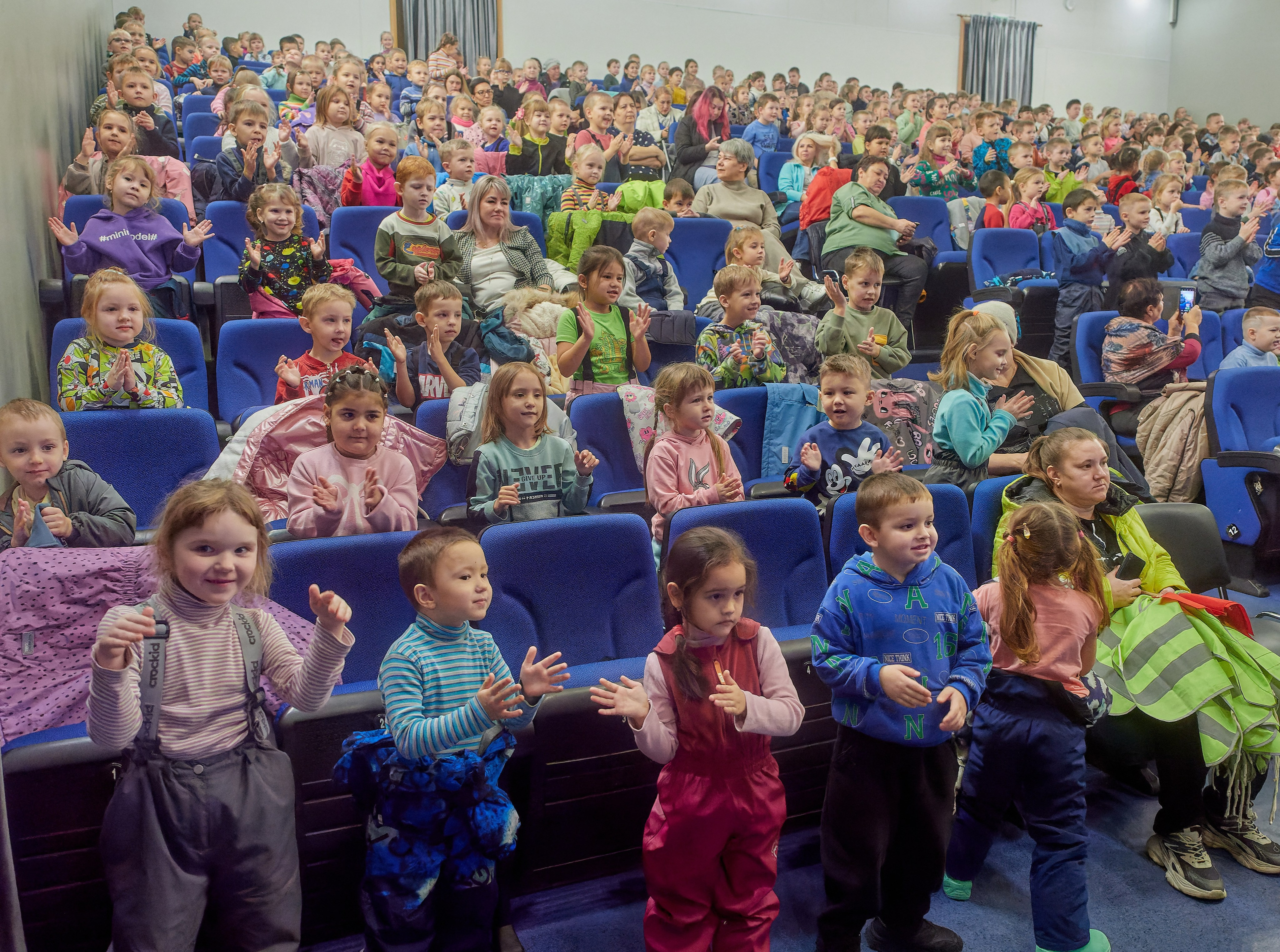 «Путешествие в страну опасных предметов». Семейный и детский фотограф в Междуреченск Олег Бамбульский