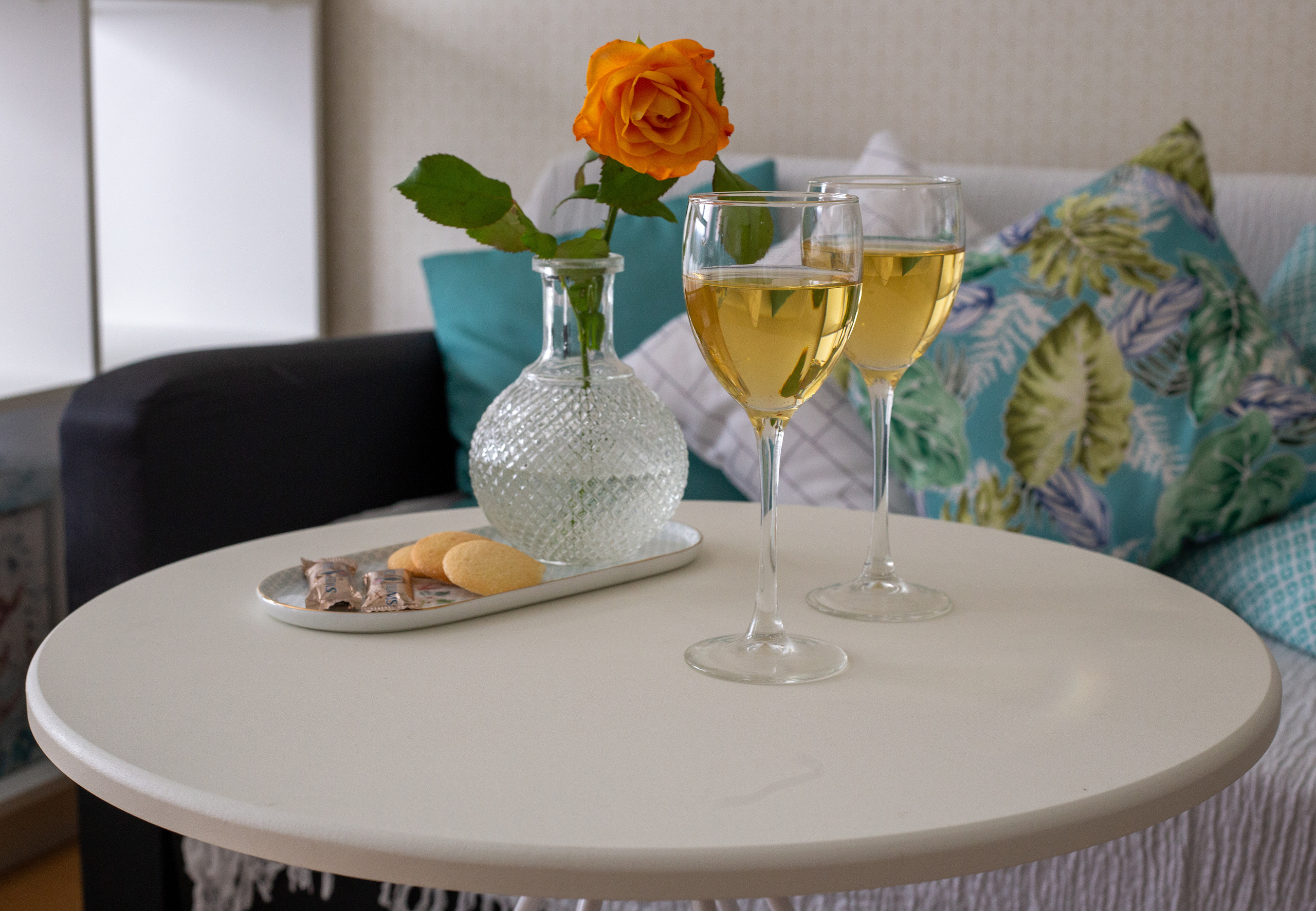 Посуточно на 26 линии. Полина Носкова интерьерный фотограф