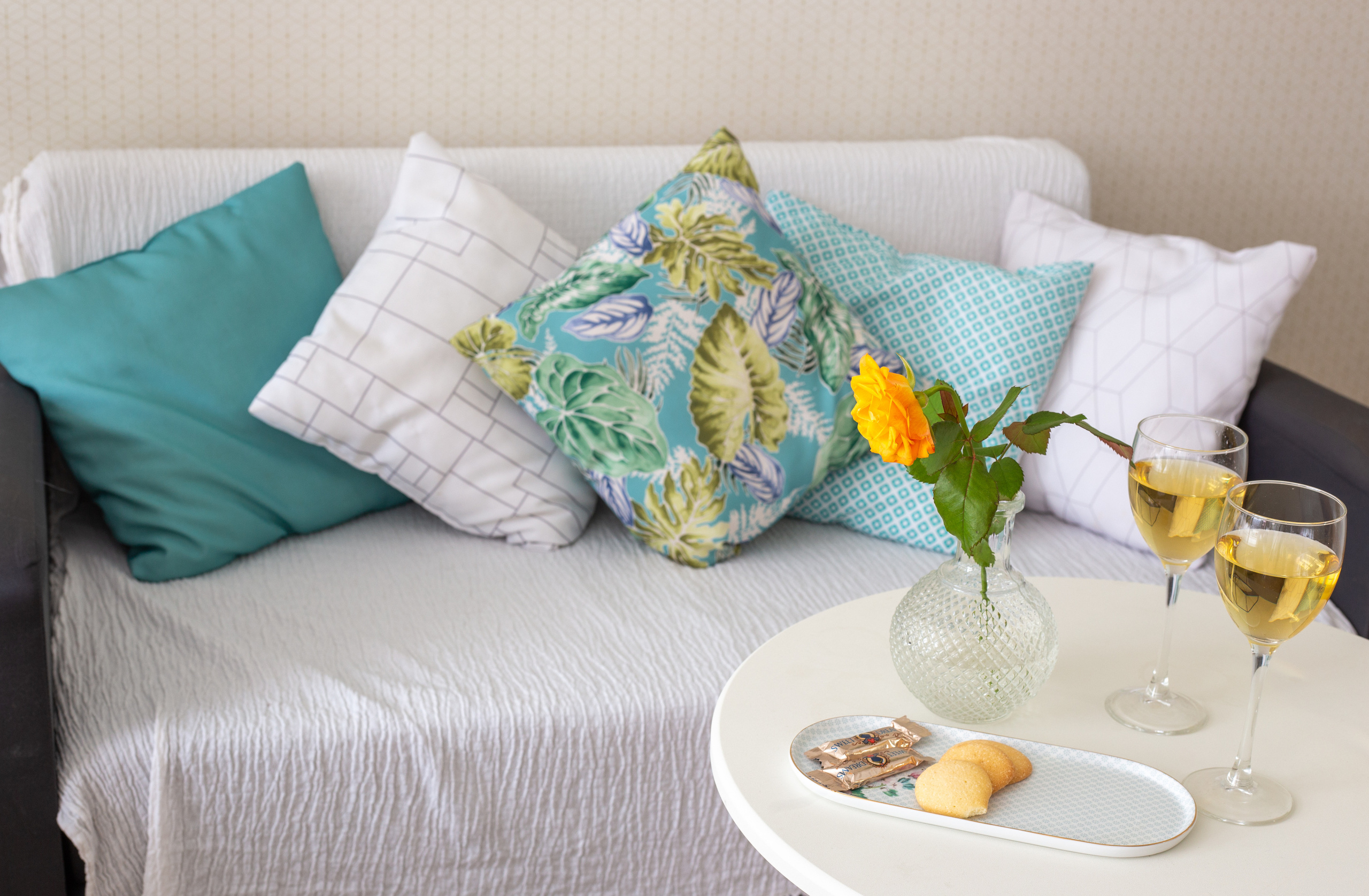 Посуточно на 26 линии. Полина Носкова интерьерный фотограф