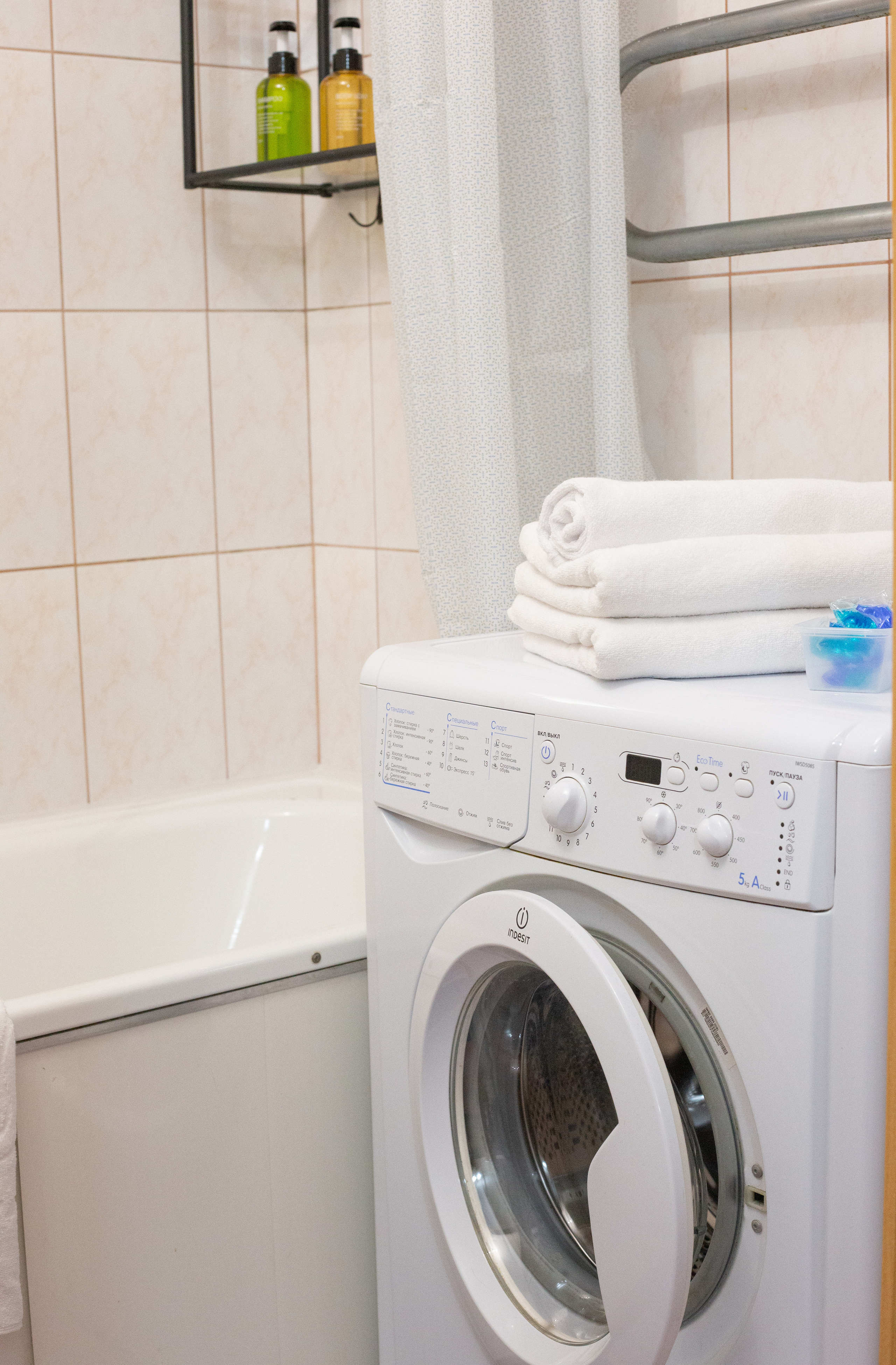 Посуточно на 26 линии. Полина Носкова интерьерный фотограф