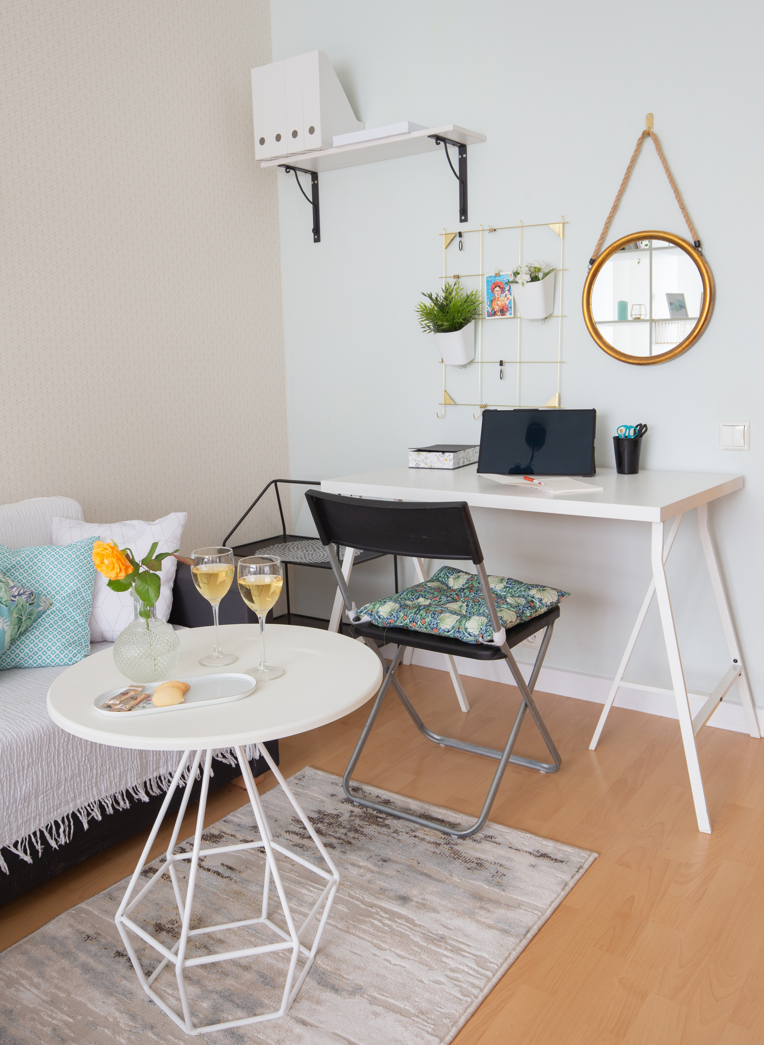 Посуточно на 26 линии. Полина Носкова интерьерный фотограф