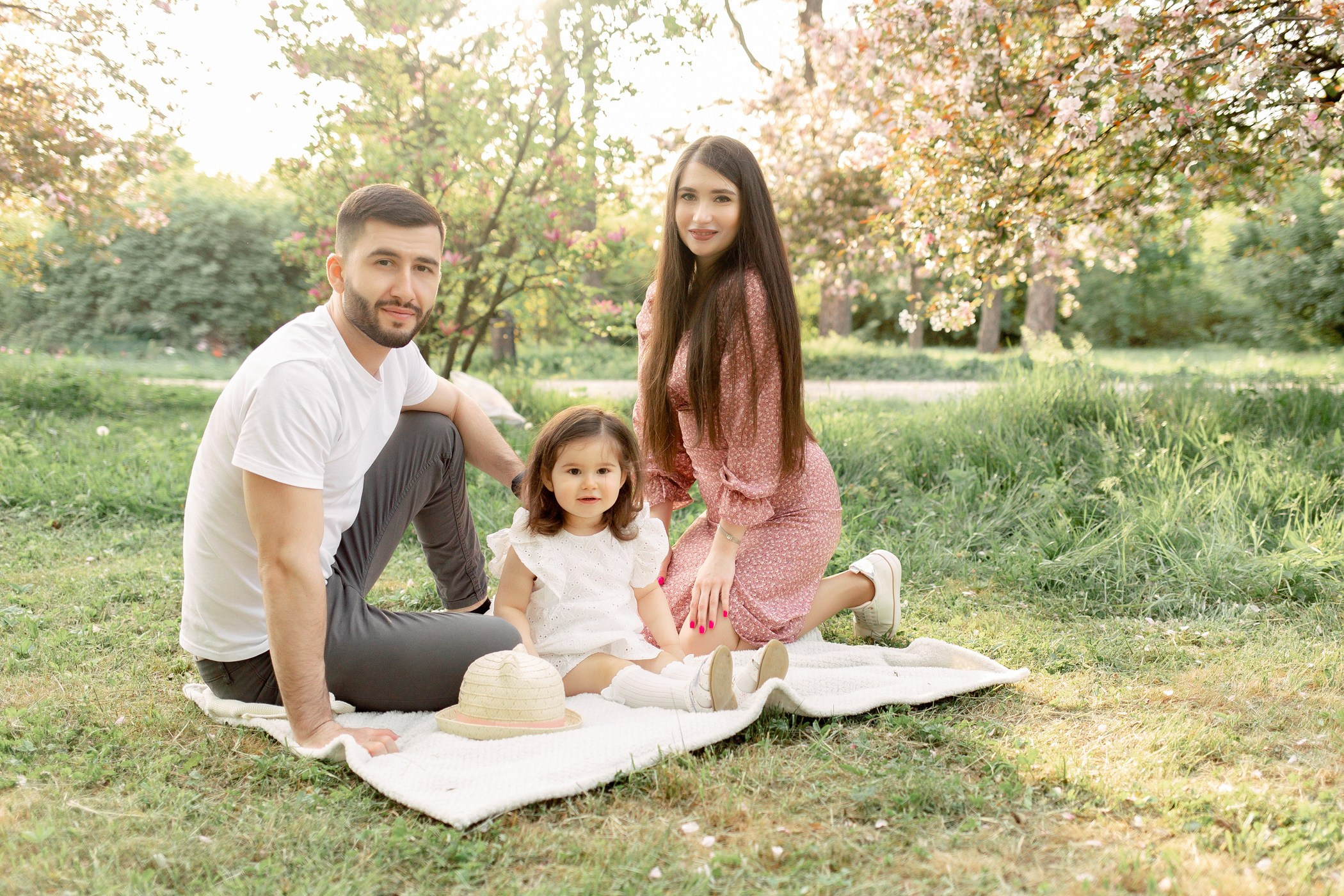 Руслан, Дарина и Илона. Семейный, репортажный, свадебный фотограф в Краснодаре Артур Александрин
