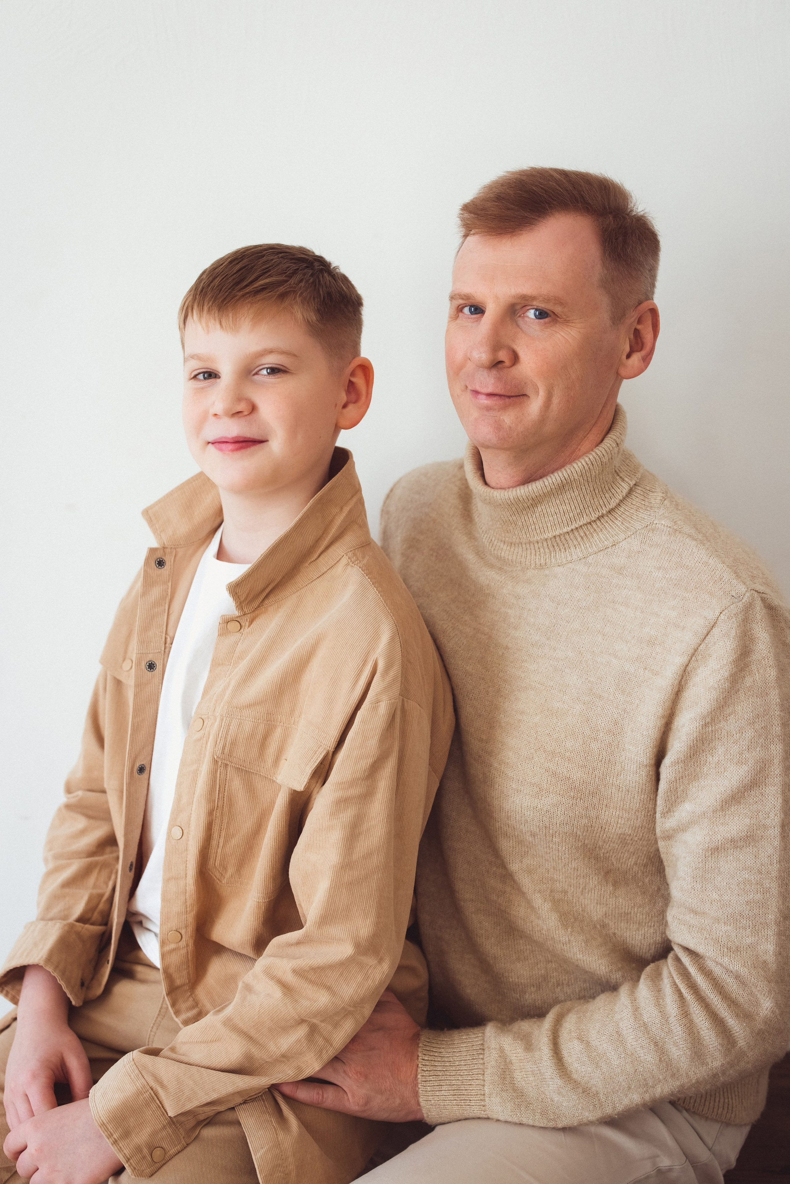 Семейная фотосессия в фотостудии «Mestone». Семейный и детский фотограф в Краснодаре Анна Трашкова