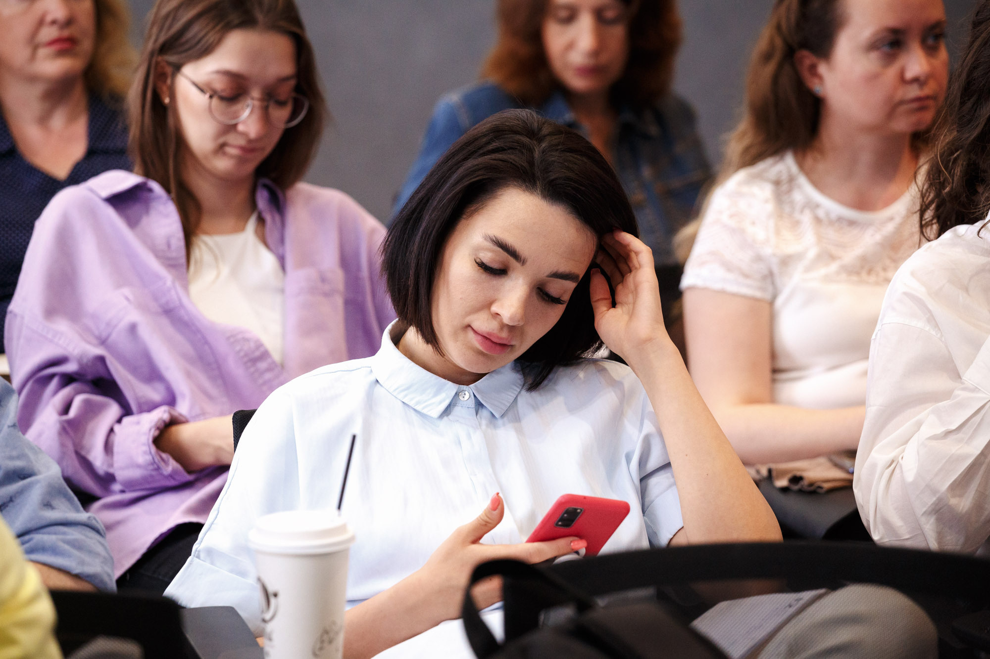 фотосъёмка журналистов на обучении. фоторепортаж с места события, там где фотография главное  в кадре. эмоции и настроение в фотографии.