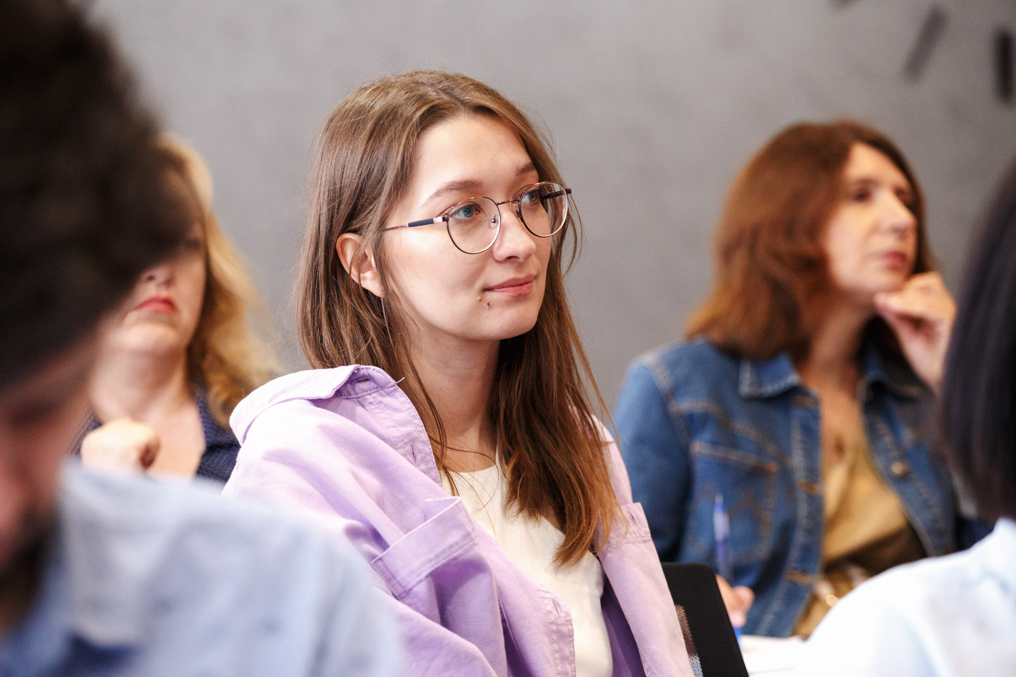 фотосъёмка журналистов на обучении. фоторепортаж с места события, там где фотография главное  в кадре. эмоции и настроение в фотографии.