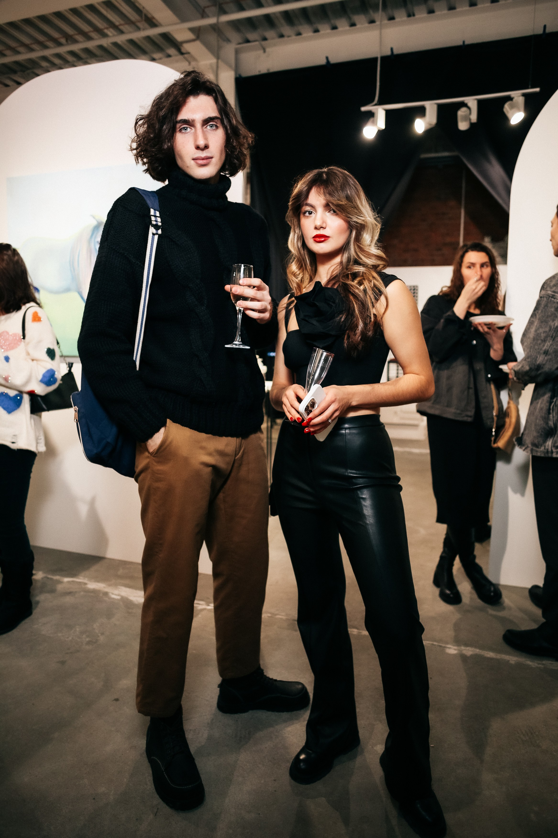 Фотосъёмка галереи. Портретный и репортажный фотограф. Мыльников Илья