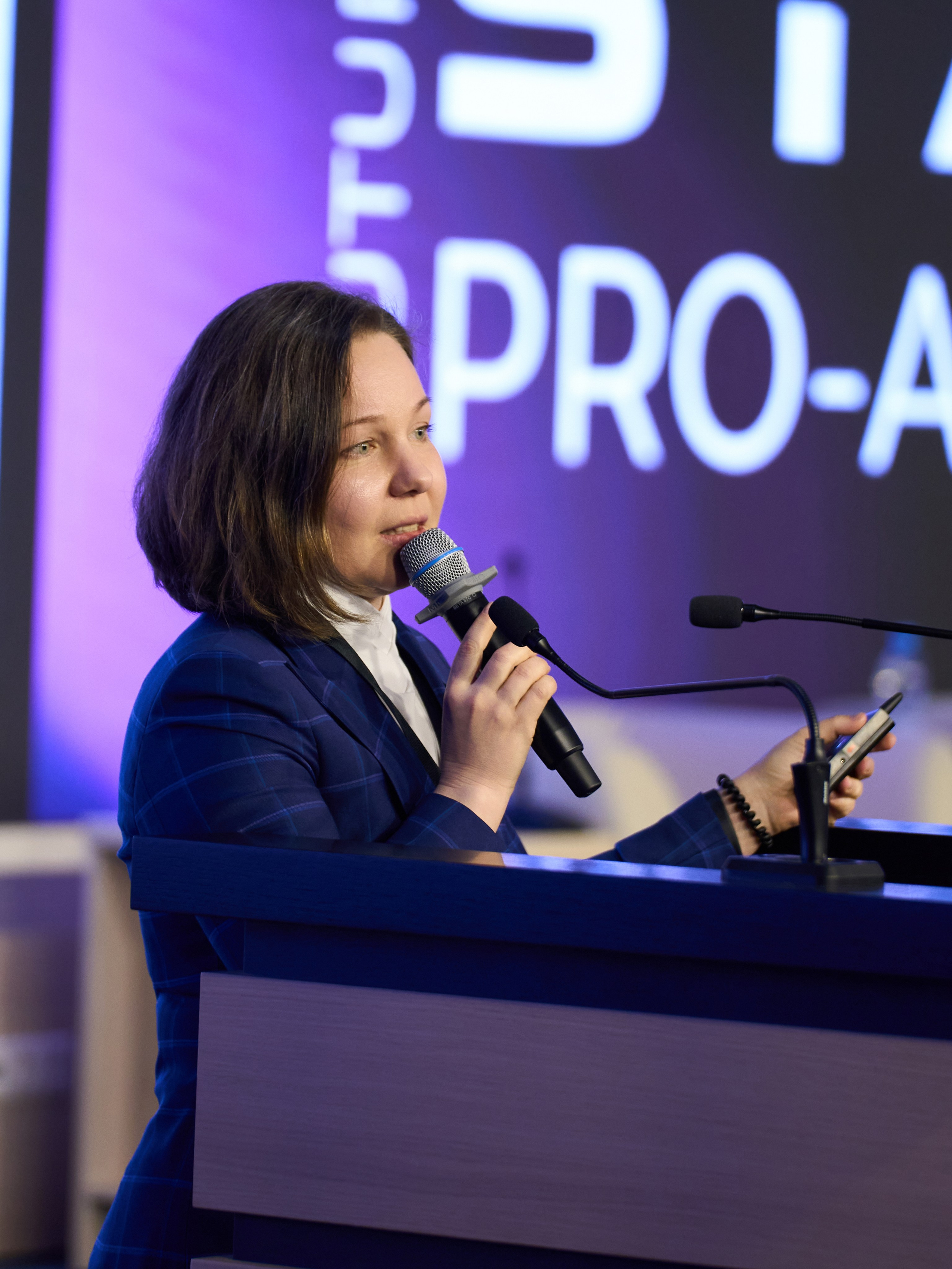 СПИКЕРЫ. PRO-AGELESS