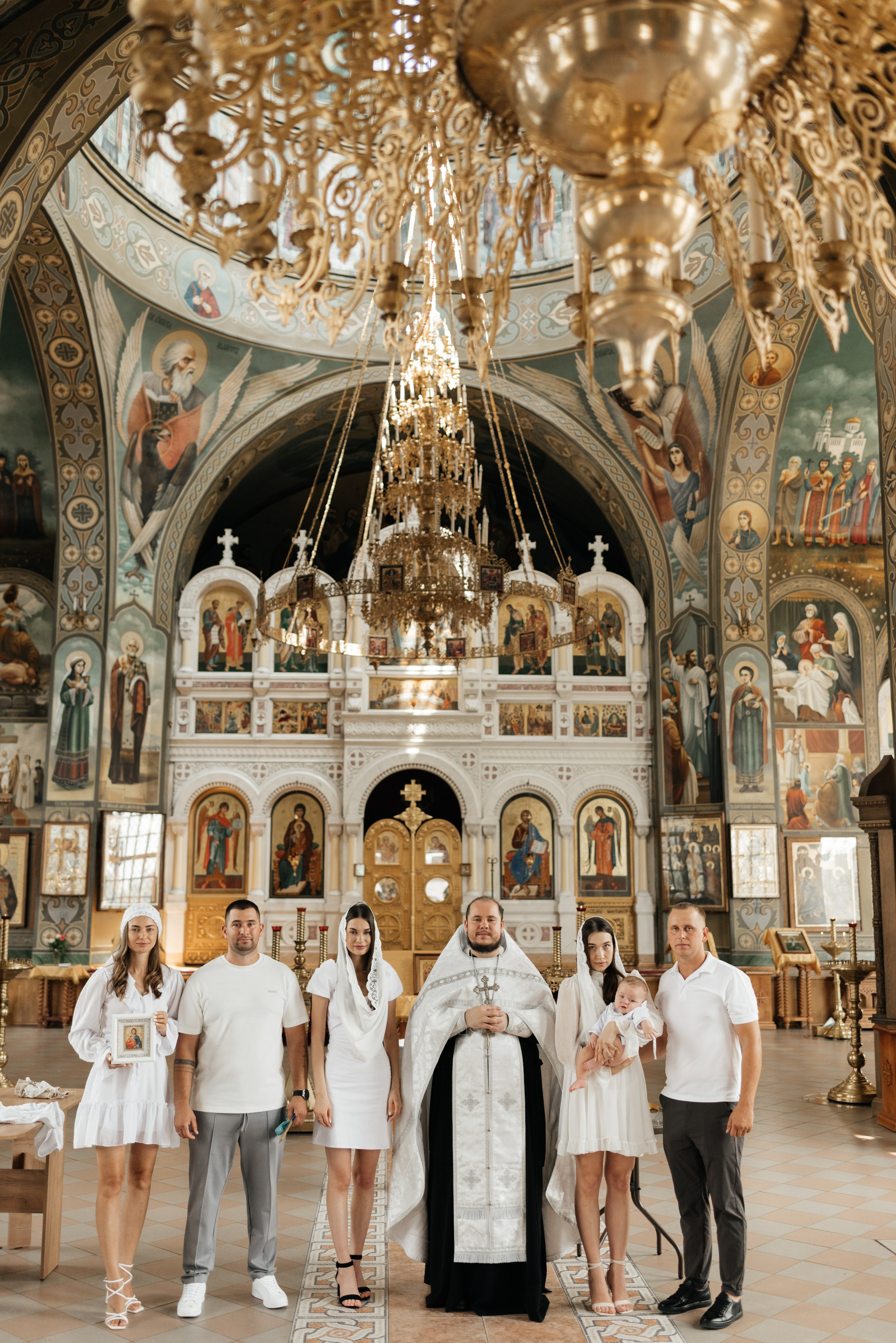 Таинство крещения Артёма. Фотограф Елена Кучук