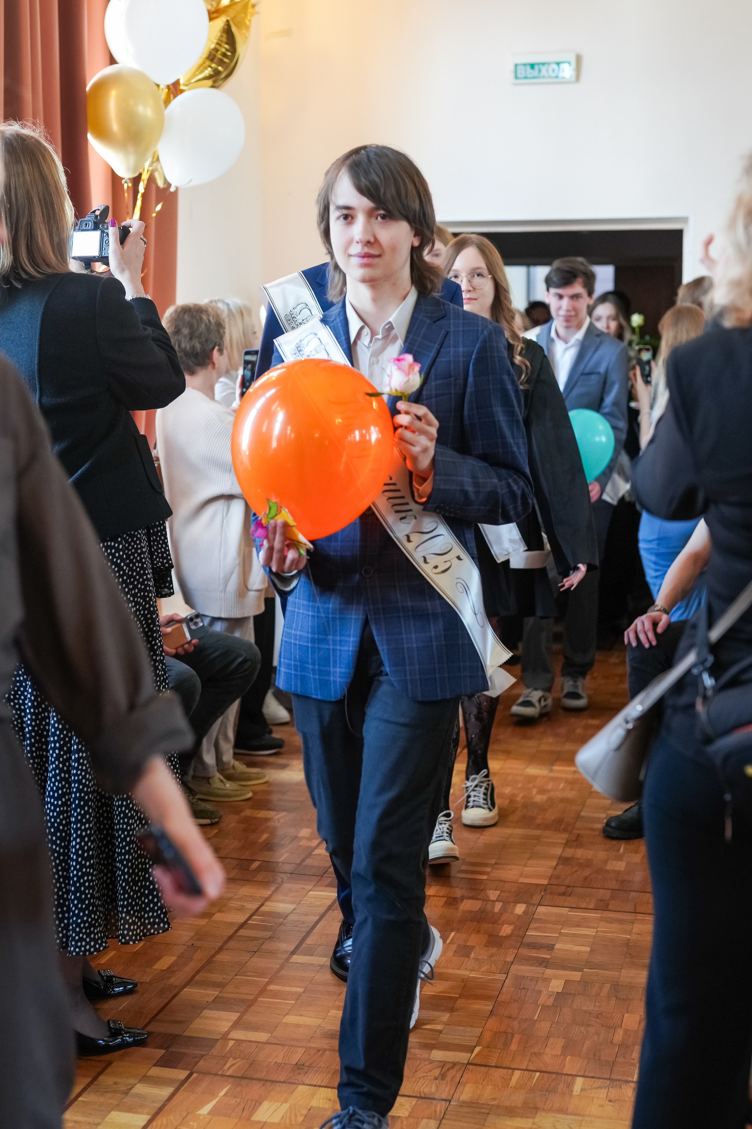 Выпускной 11 класс. Школьные альбомы и альбомы для детского сада. Юлия Осипова. Москва