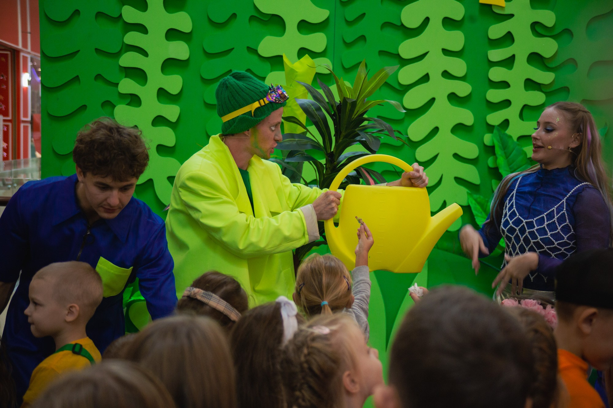 Сказка в ТЦ Океания. Репортажный и концертный фотограф в Москве Анастасия Осень