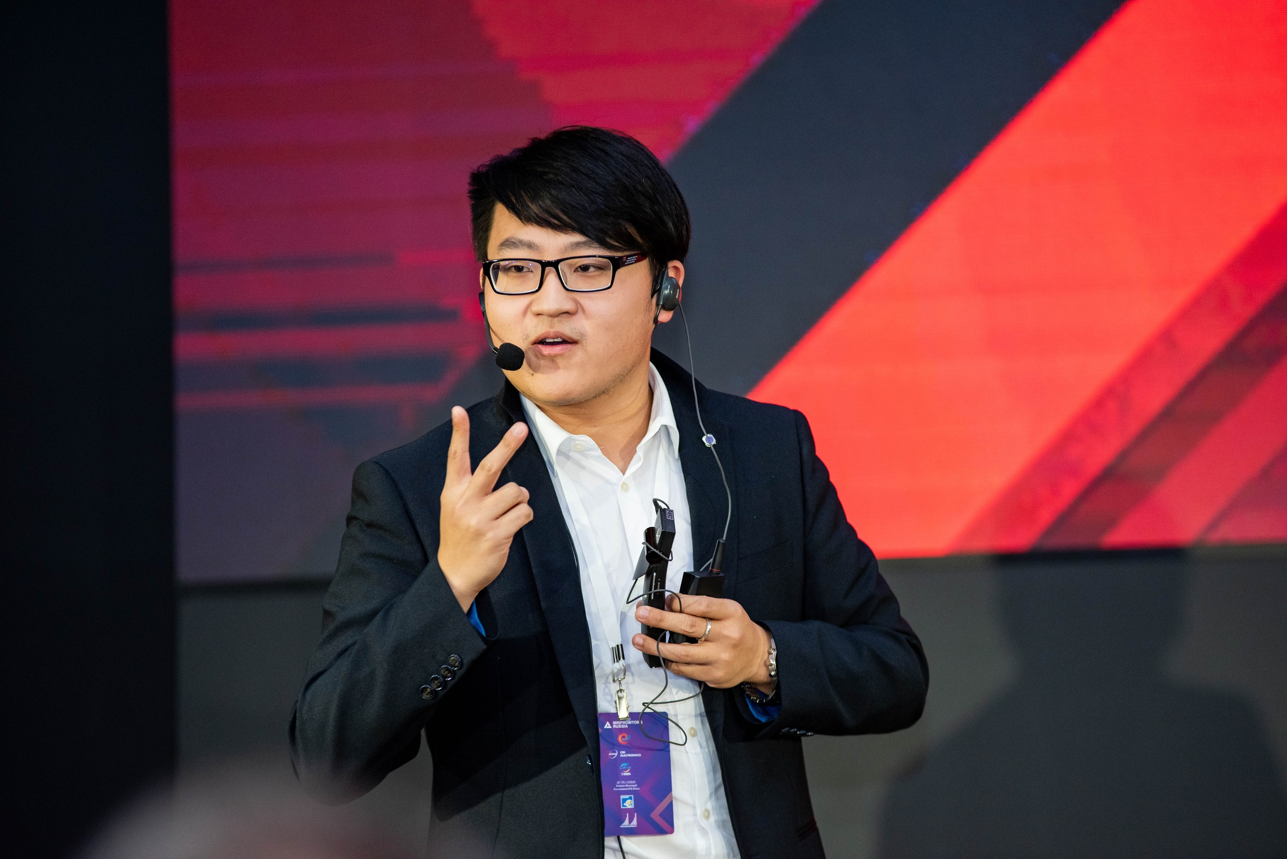 Концерты, форумы, мероприятия. Свадебный и семейный фотограф Максим Сорокин