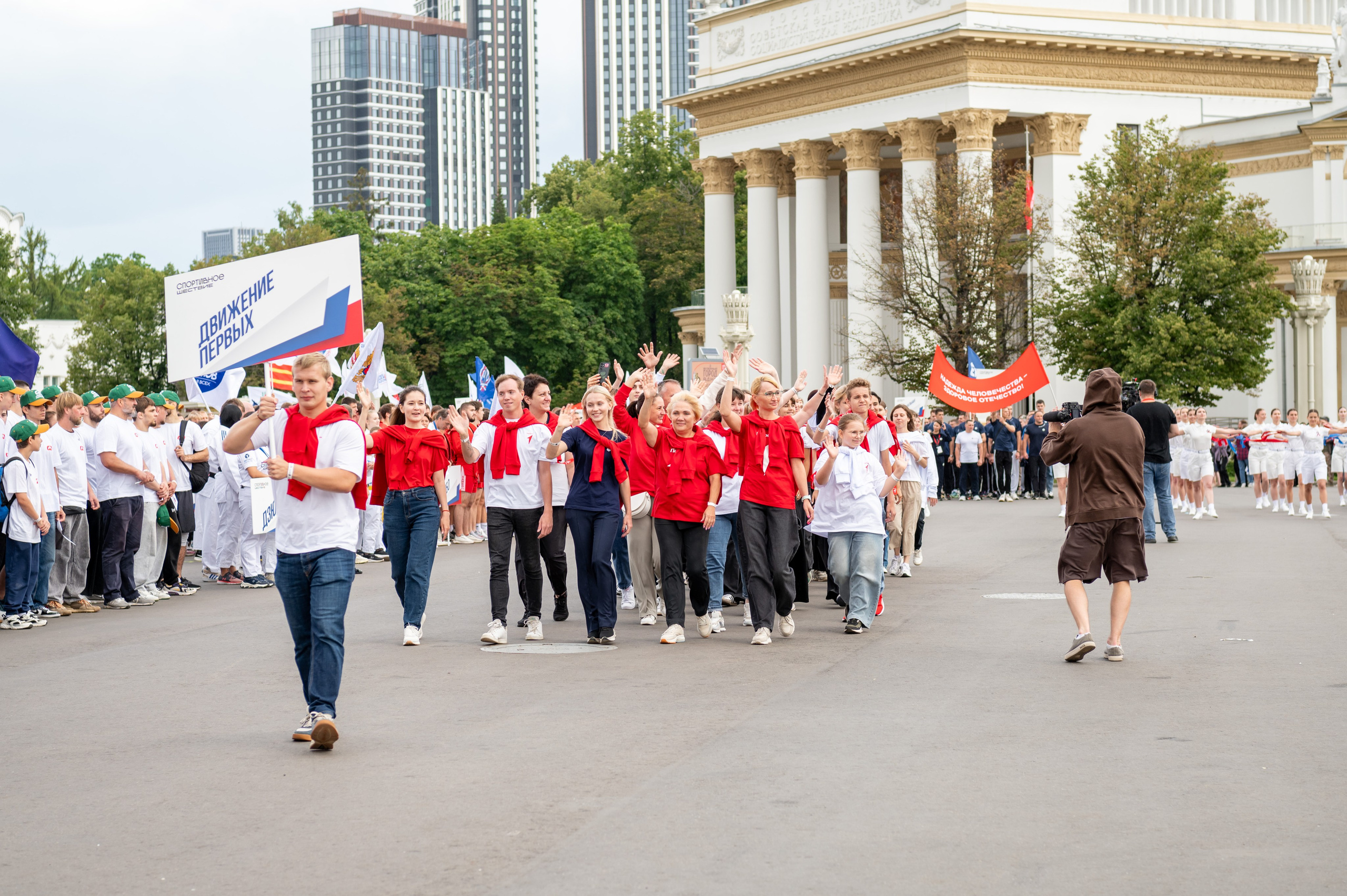 Спортивное шествие посвященное Дню физкультурника!. Детский и семейный фотограф г. Москва Оксана Катаджи