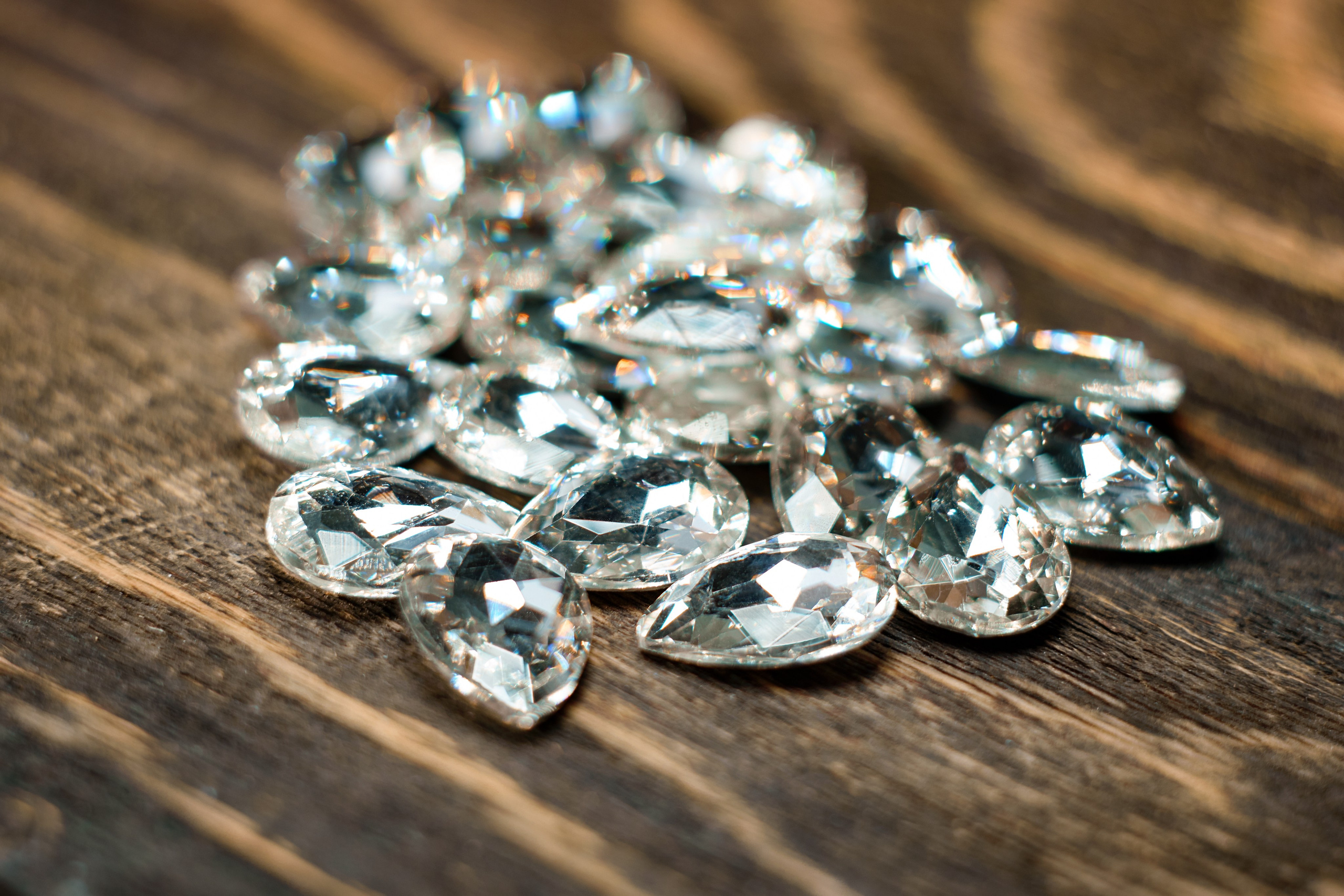 Съемка для оптового склада. Стразы, бусины. Фотограф Таганрог Анна Трайжон