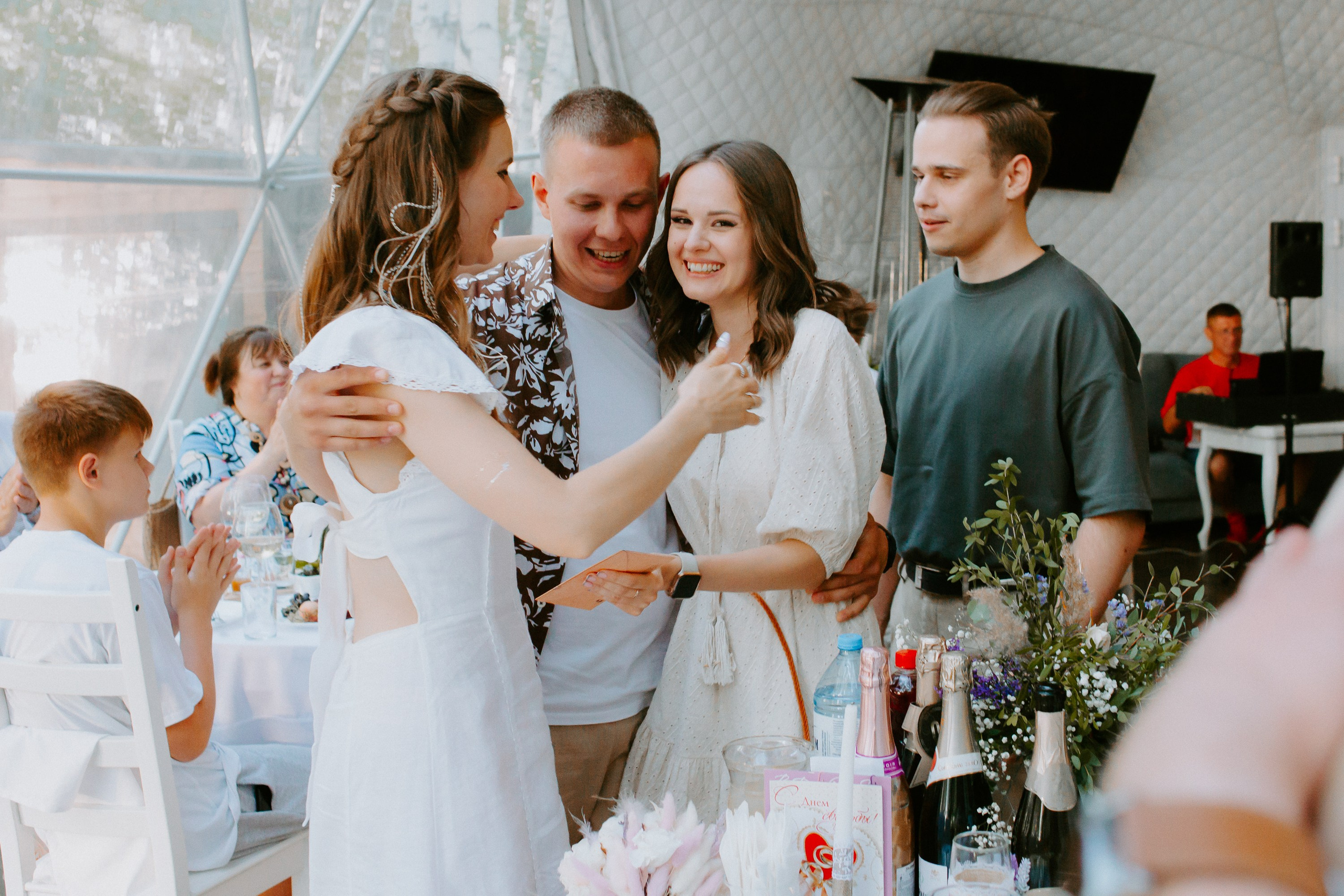 Выездная регистрация и свадебный банкет. Евгения и Илья. Фотограф в Челябинске Ополихина Анна