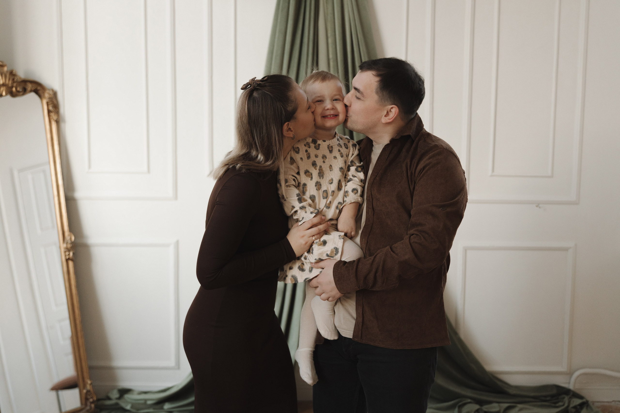 Эмилия & Света & Игорь. Фотограф в Самаре Юля Борщ