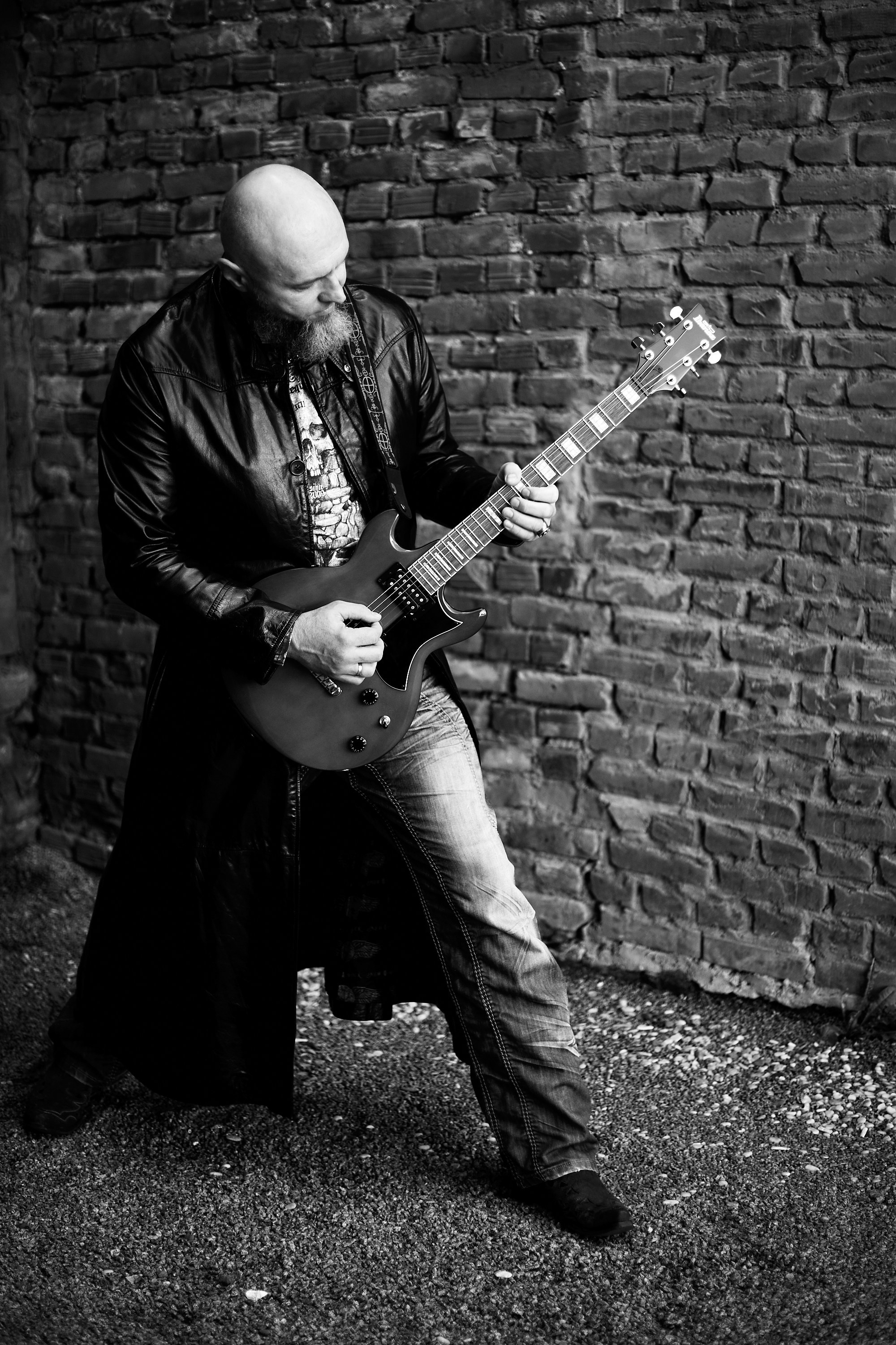 На улице (ЧБ)