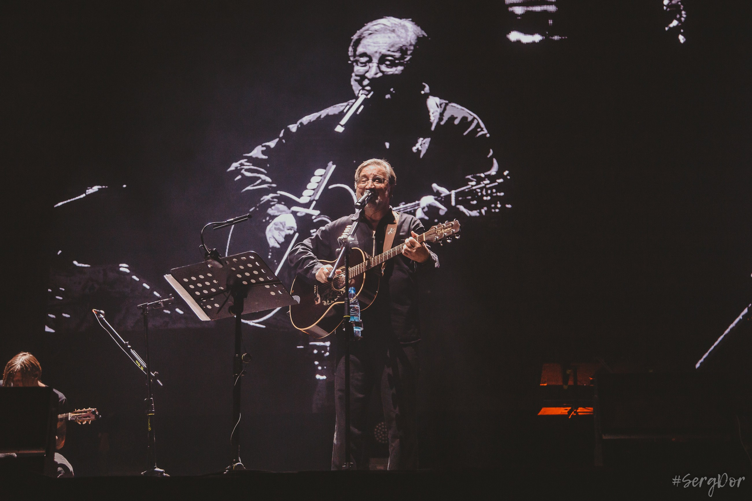 ДДТ, DDT, Ереван, 03.11.2024, СКК, Спортивно-концертный комплекс имени Карена Демирчяна, Երևան, Армения, большой концерт, 3 ноября 2024 года, Юрий Шевчук, SergDor, #SergDor