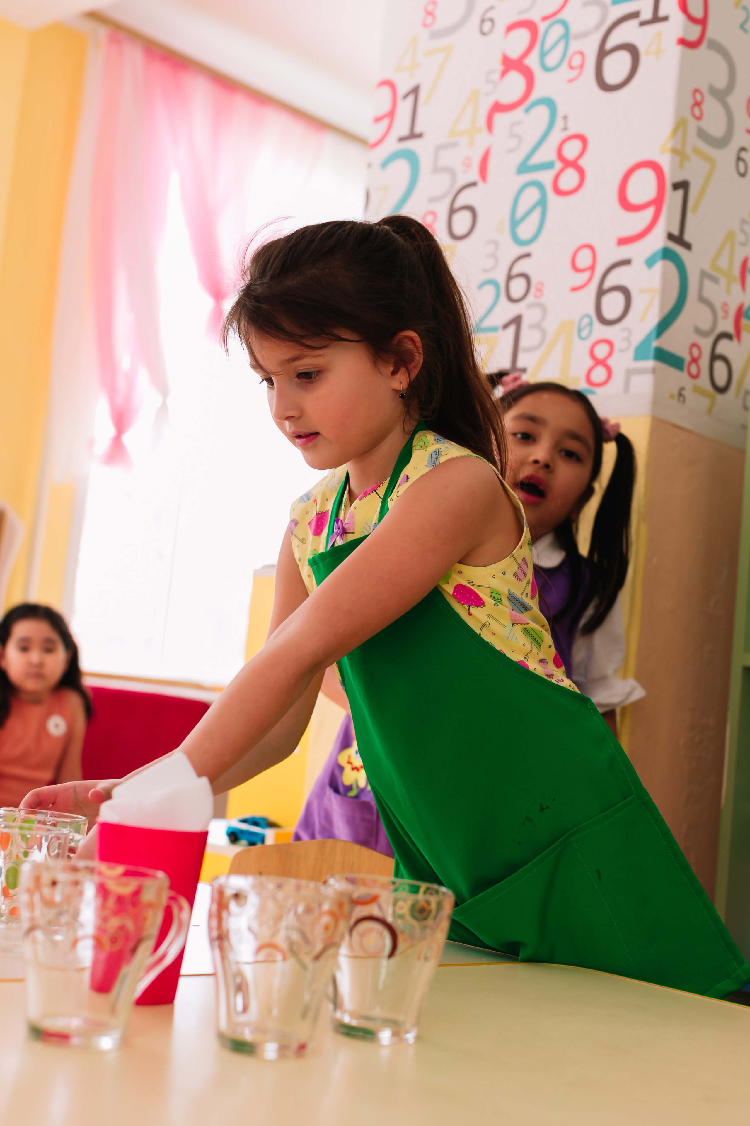 алёна малахова фотограф новосибирск семейный детский домашняя фотосессия в новосибирске день рождения репортажная съёмка фотосессия с лошадьми на конюшне деревня алтай  на природе фотосессия в детском саду мама и сын предложение руки и сердца идея  помолвка фотосессия берег закат детский день рождения годик торт аниматор лофт игровая продолжение следует prodoljenie_sleduet_  корпоратив тимбилдинг первоклашка линейка 