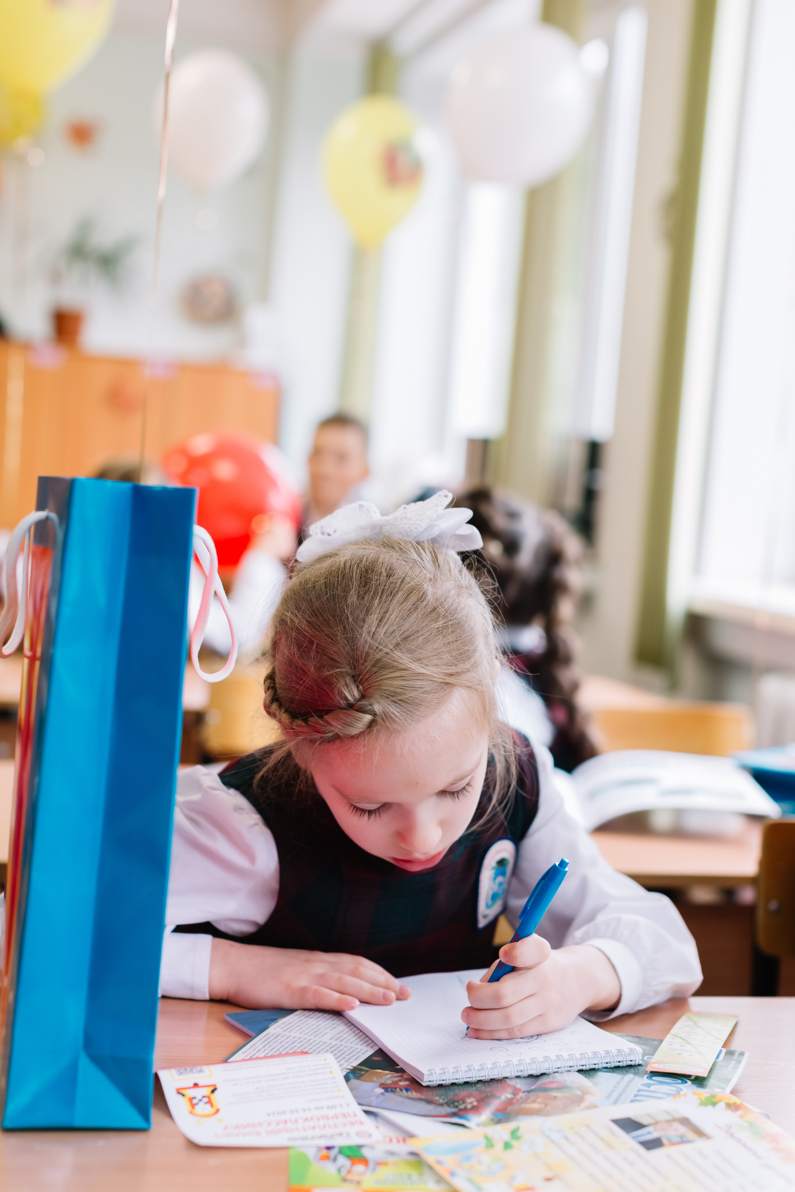 алёна малахова фотограф новосибирск семейный детский домашняя фотосессия в новосибирске день рождения репортажная съёмка фотосессия с лошадьми на конюшне деревня алтай  на природе фотосессия в детском саду мама и сын предложение руки и сердца идея  помолвка фотосессия берег закат детский день рождения годик торт аниматор лофт игровая продолжение следует prodoljenie_sleduet_  корпоратив тимбилдинг первоклашка линейка  контент  бизнес портрет оперный новат франция берет весна девушка мама и дочь мать и дитя