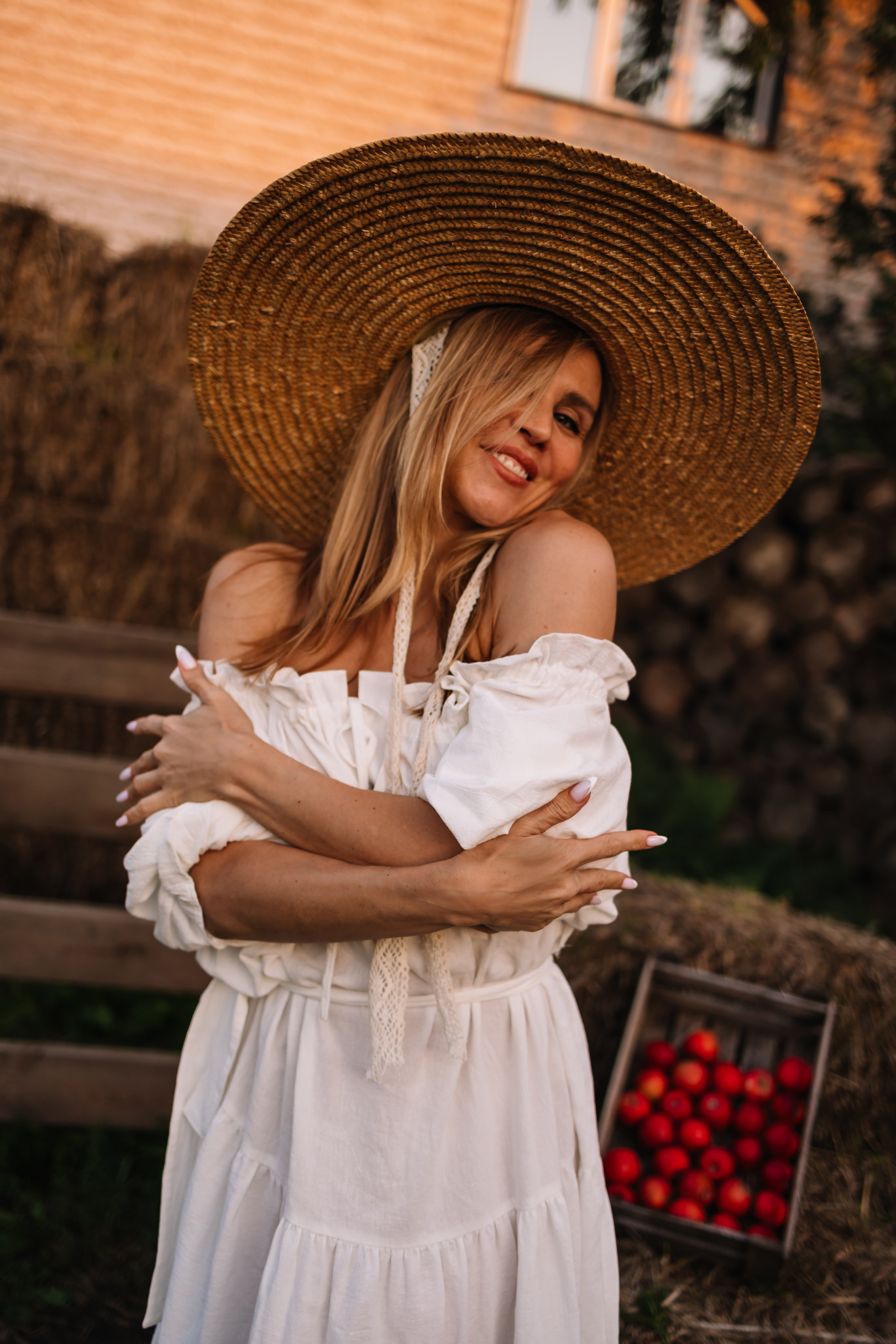 алёна малахова фотограф новосибирск семейный детский домашняя фотосессия в новосибирске день рождения репортажная съёмка фотосессия с лошадьми на конюшне деревня алтай  на природе фотосессия в детском саду мама и сын предложение руки и сердца идея  помолвка фотосессия берег закат детский день рождения годик торт аниматор лофт игровая продолжение следует prodoljenie_sleduet_  корпоратив тимбилдинг первоклашка линейка  контент  бизнес портрет оперный новат франция берет весна девушка мама и дочь мать и дитя