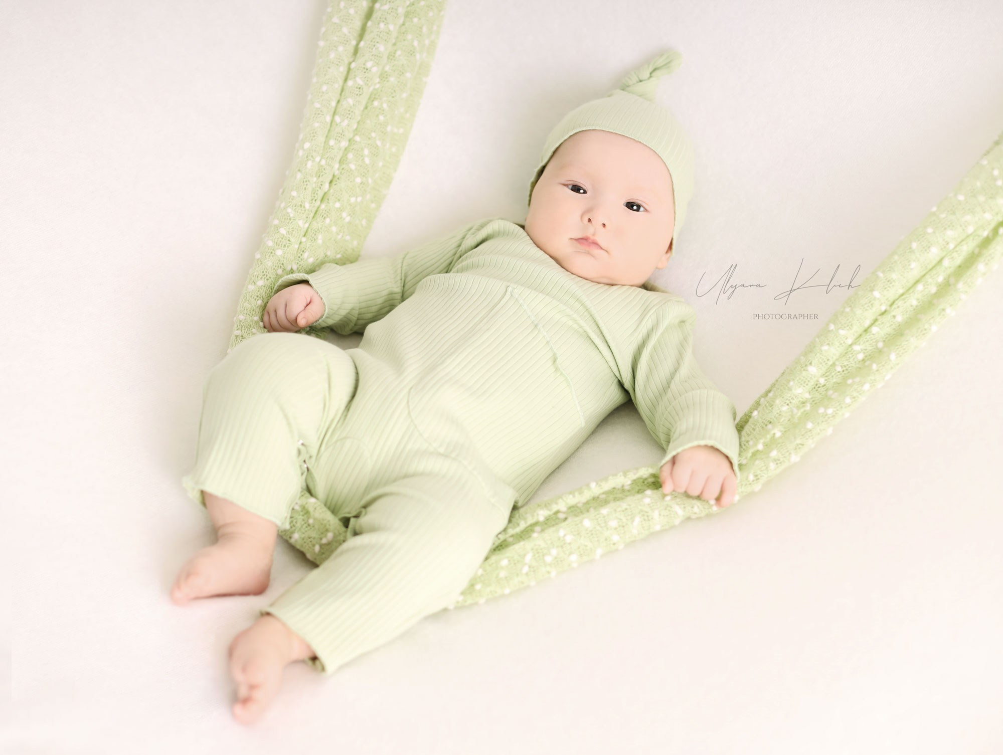 3-6 месяцев. Фотограф беременности, новорожденных и детей до года в Астане