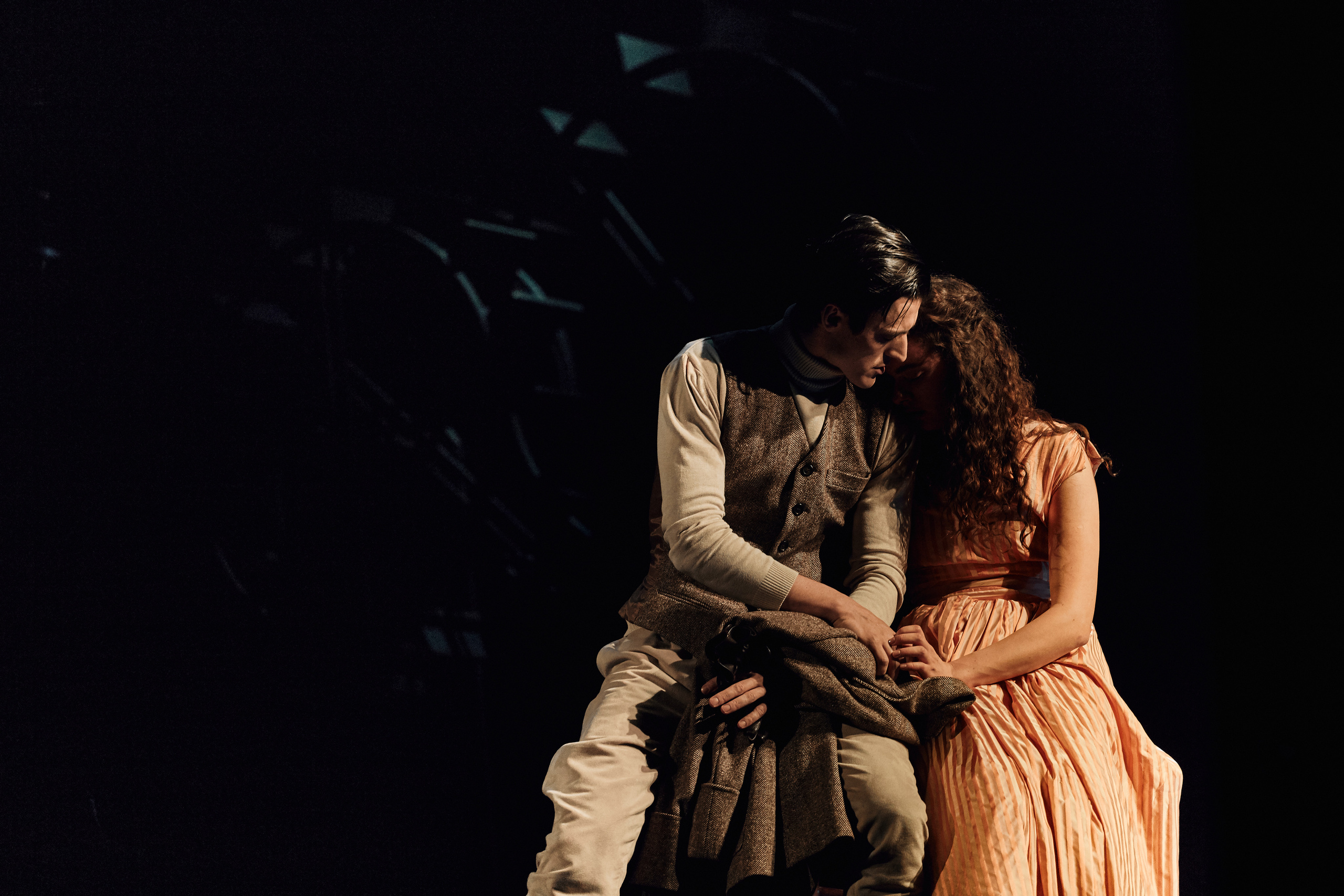 Театр. Фотограф Нина Антонова