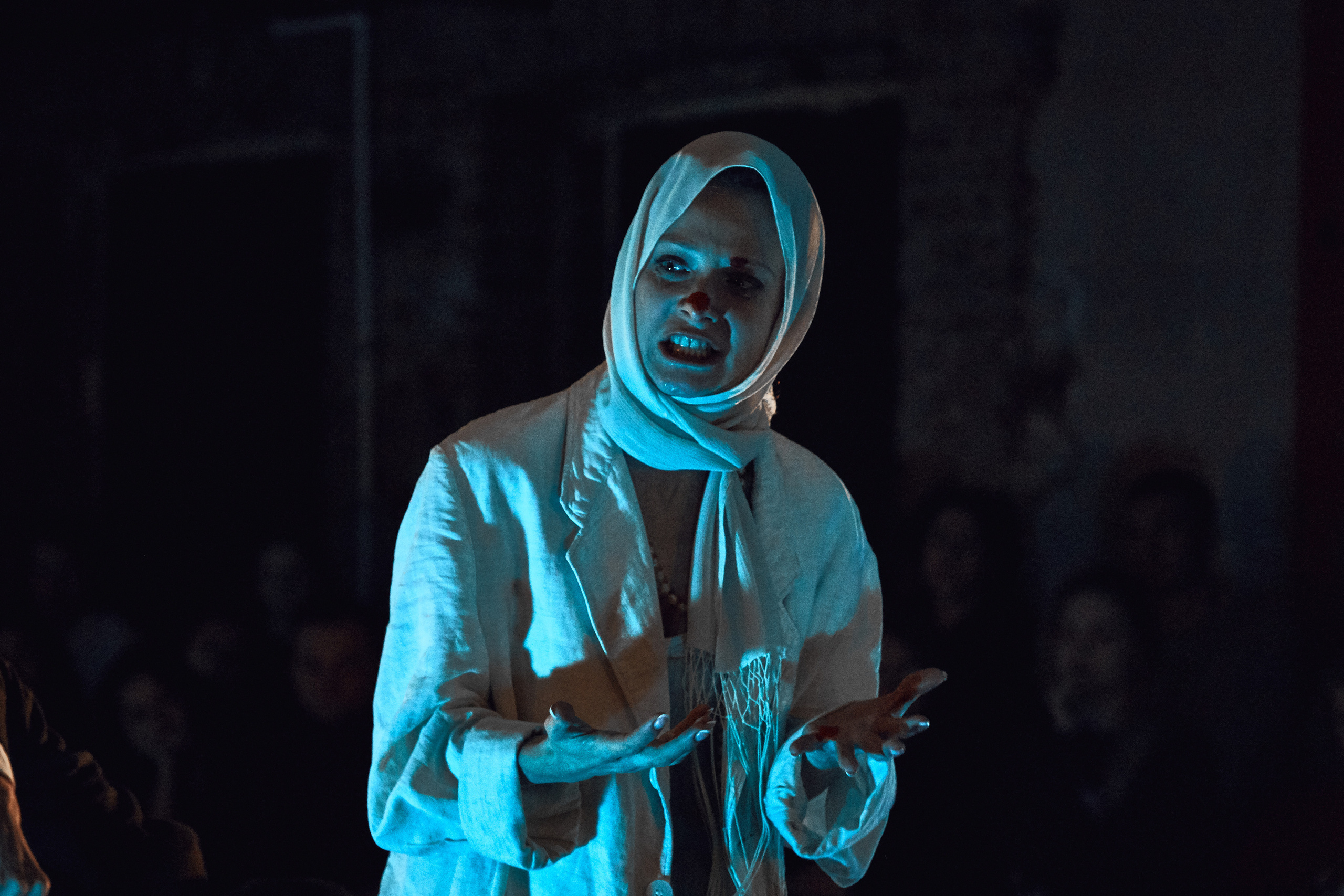 Всего лишь конец света. Фотограф Нина Антонова