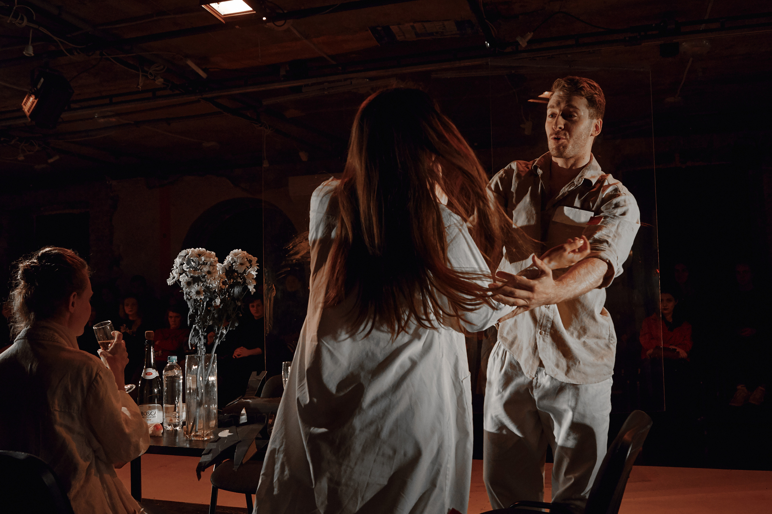 Всего лишь конец света. Фотограф Нина Антонова