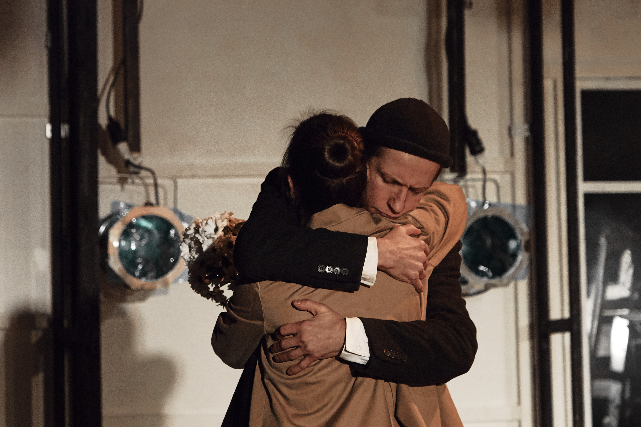 Всего лишь конец света. Фотограф Нина Антонова