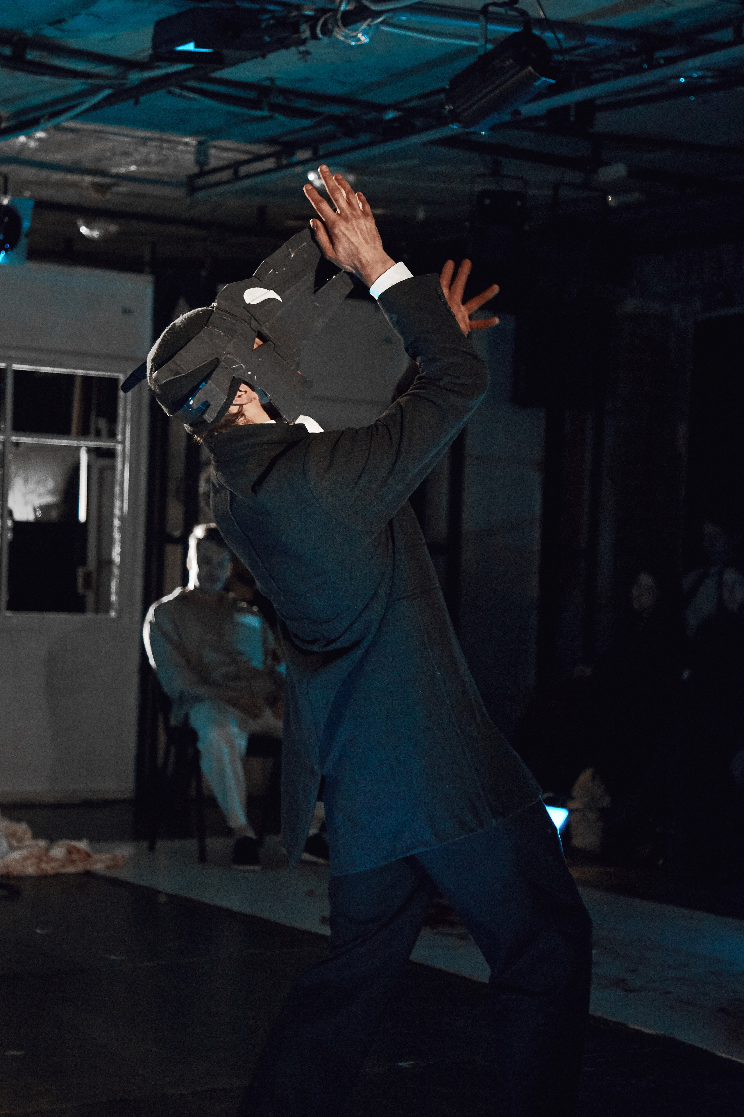 Всего лишь конец света. Фотограф Нина Антонова