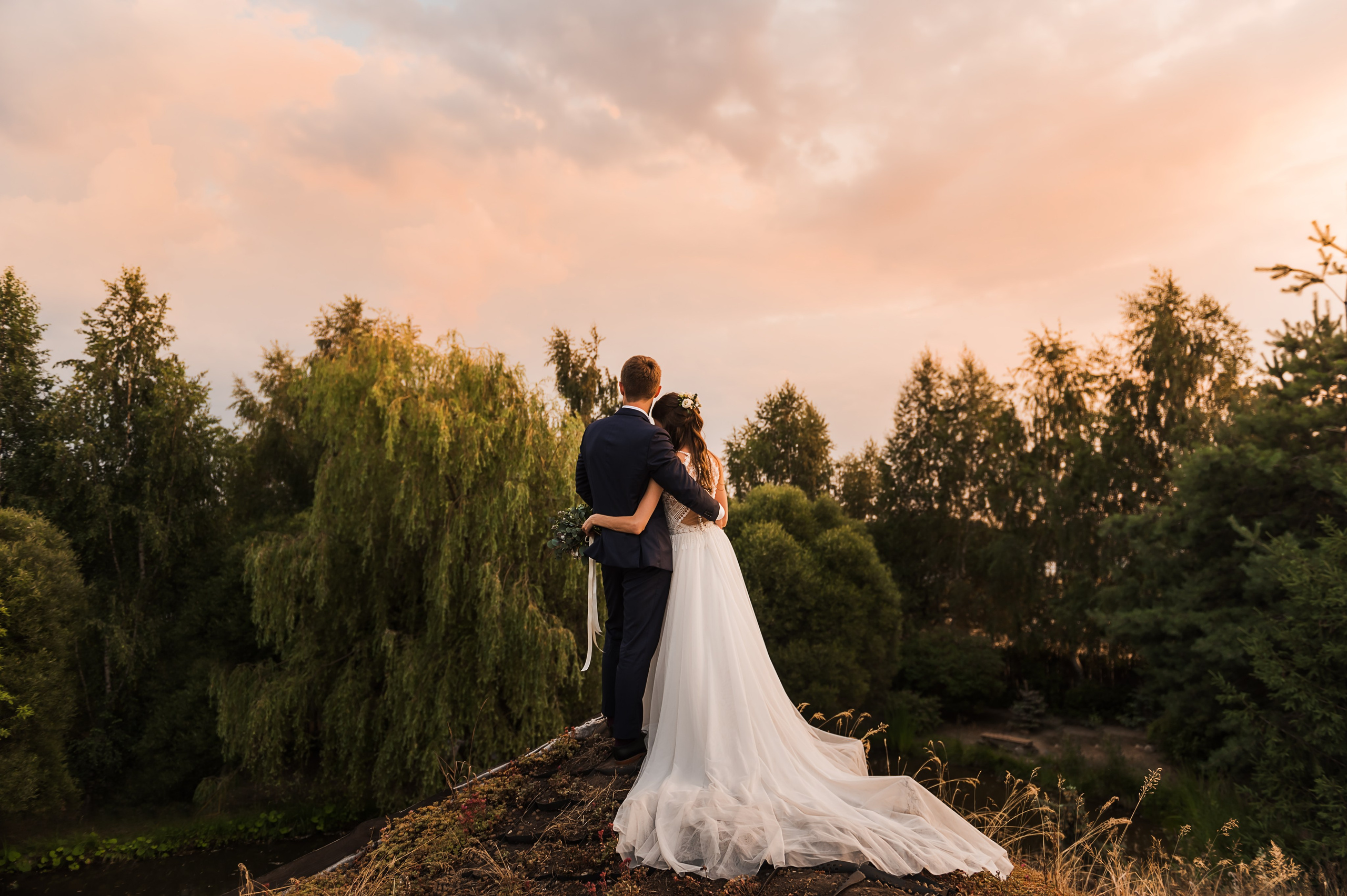 Фотогалерея мини-отеля «Таежный». Организация свадеб под ключ в Раменском