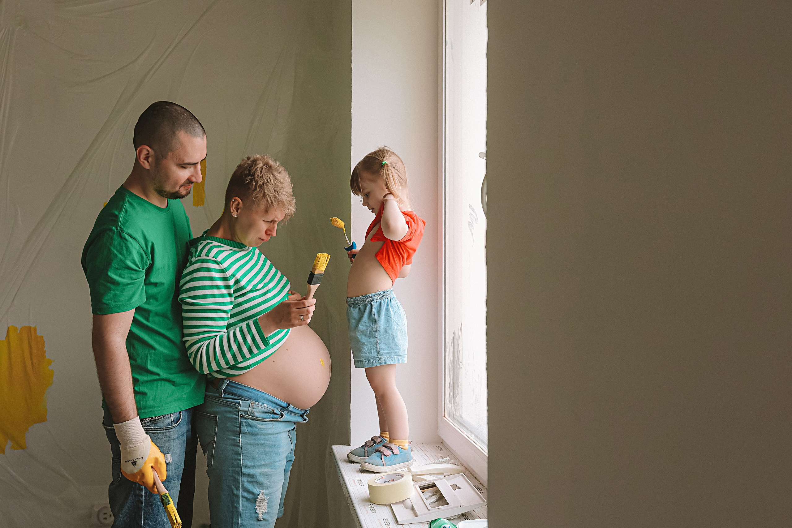 Ремонт. Семейный фотограф Тюмень, фотограф на роды Салмина Мария